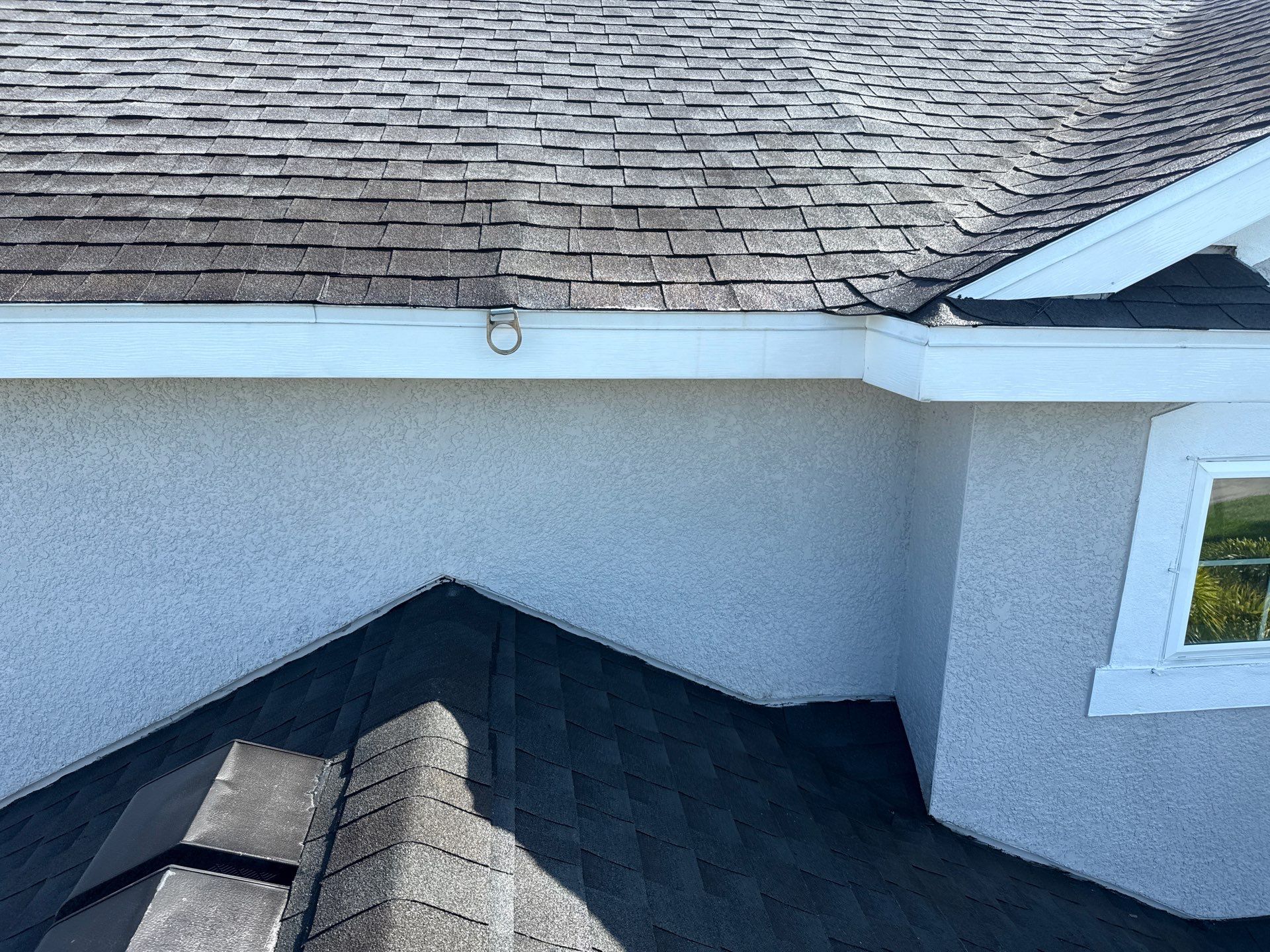 HOA-Required House Wash & Concrete Cleaning – Old Mill Preserve, Palmetto, FL by Sunshine AquaWash
