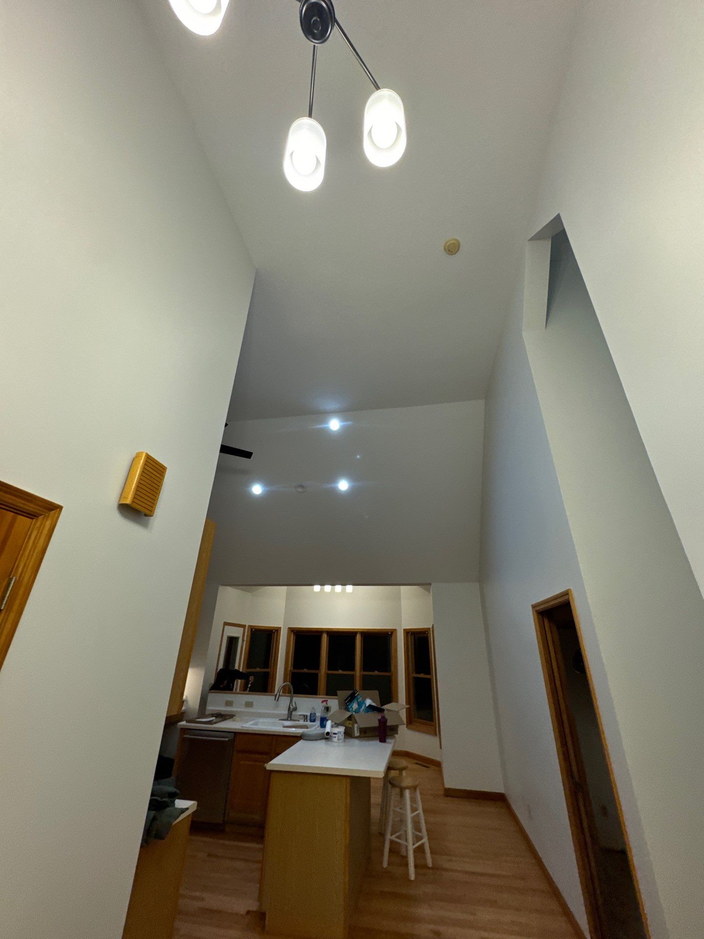 Tour the entire process of painting an interior by The Hillcrest Company 