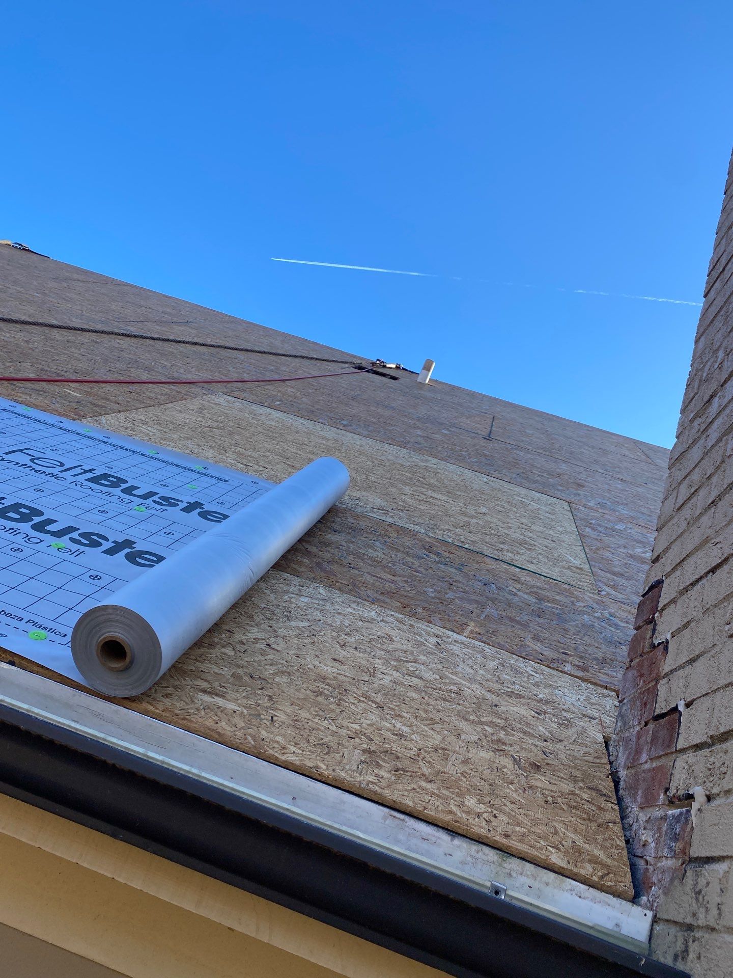 Roof Replacement - GAF Timberline HDZ Weathered Wood  by Pro Performance Roofing