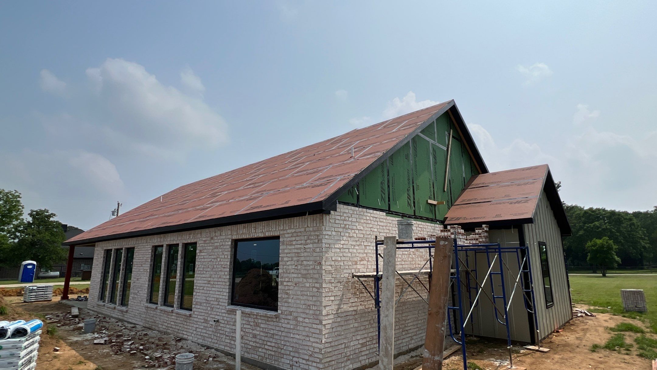 Residential Roofing Installation using ATLAS Pinnacle Pristine Shingles by Harvey Roofing & Construction