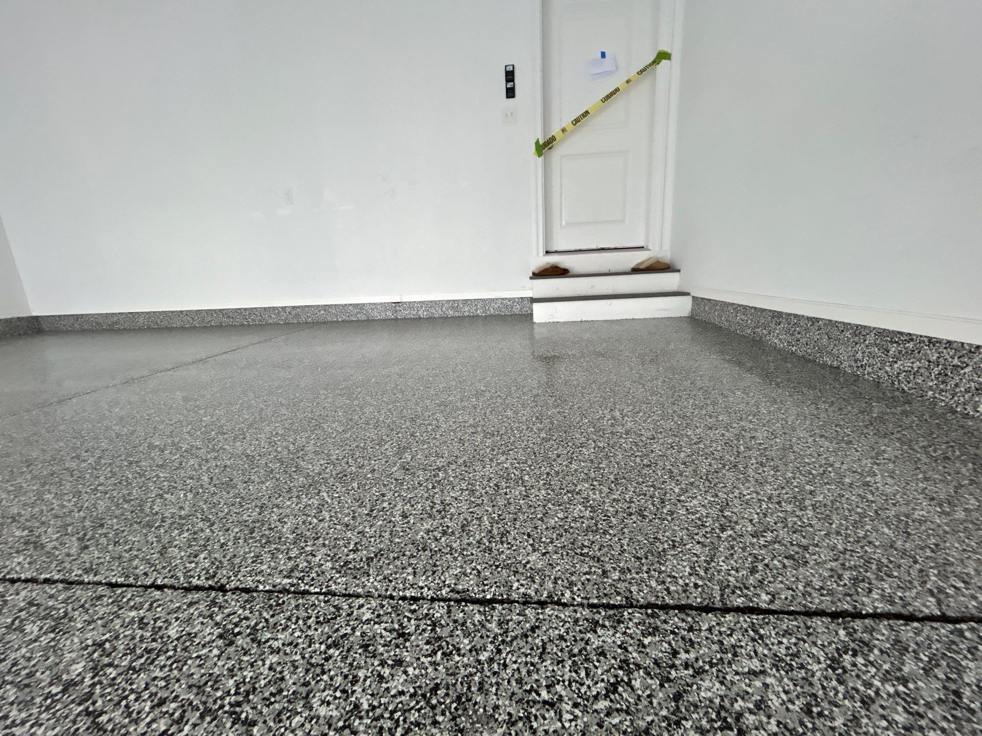 Garage in Nashua, NH 03062 by Symphony Concrete Coatings