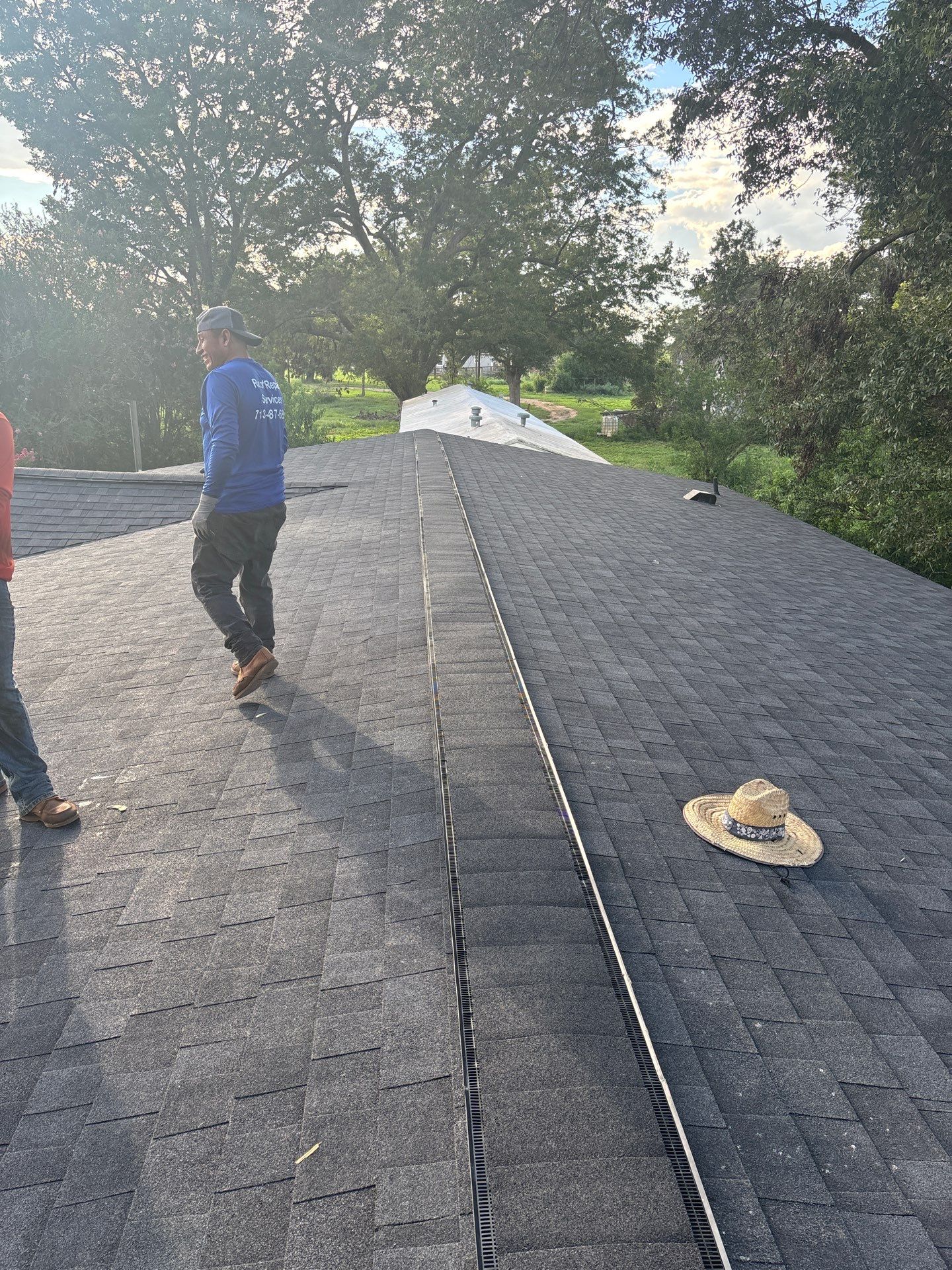 Residential Roofing Installation using Owen's Corning Duration (Lifetime) Shingles by Roof Repair Company