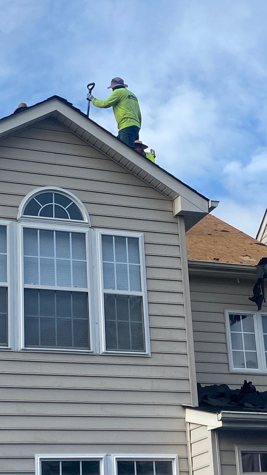 Alexandria: Residential Roof Replacement with CertainTeed Landmark Pro in Max Def Charcoal Black by RM Banning, Inc.