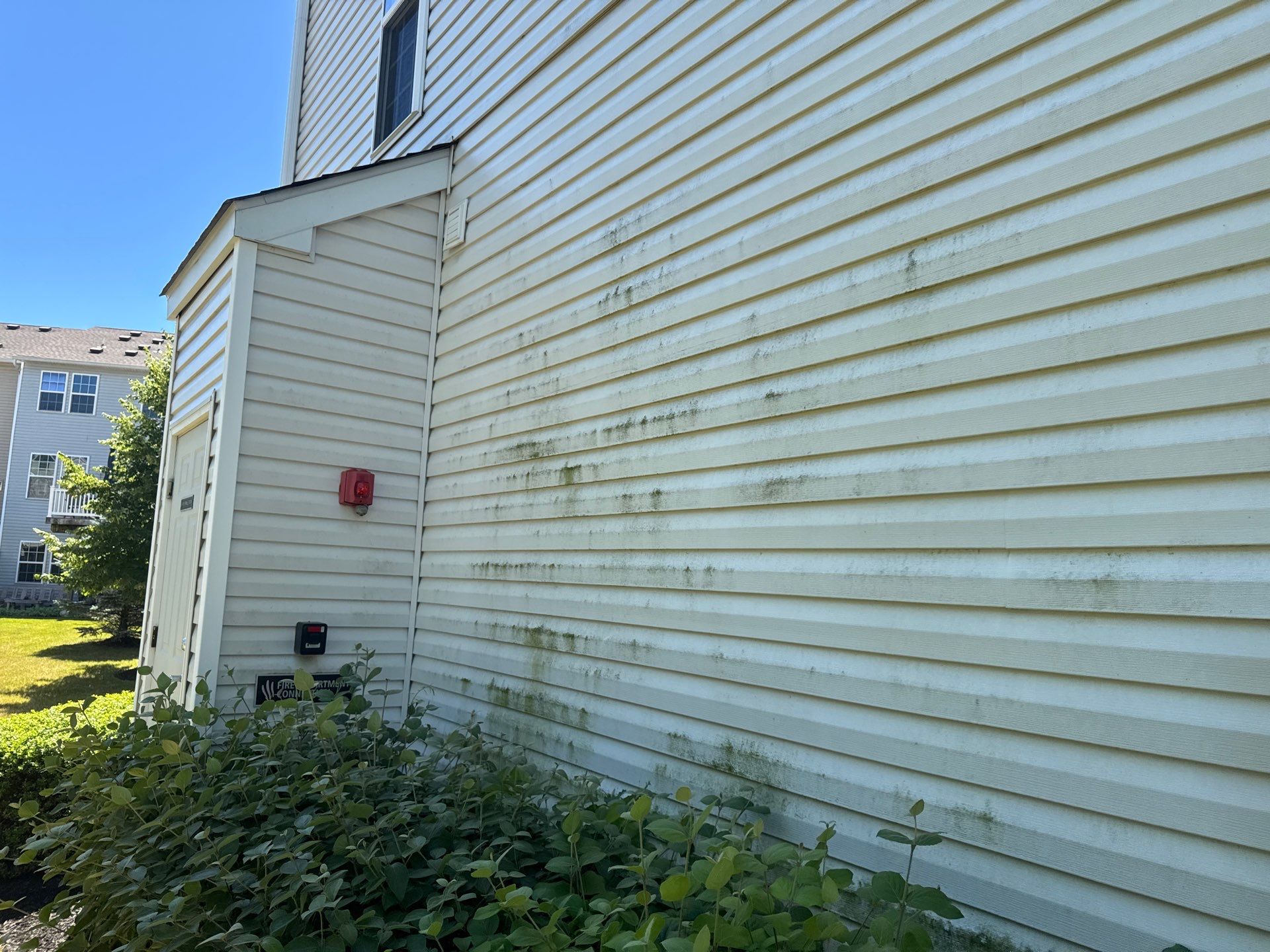 Soft Washing in Eatontown, NJ  by Clearview Washing