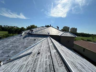 Project in Estero