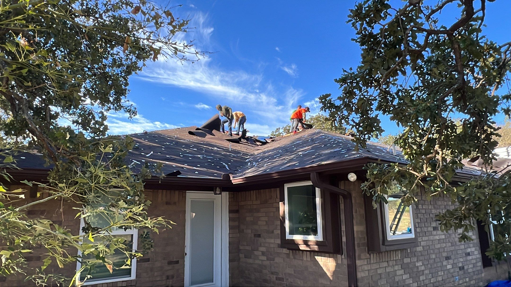 Residential Roofing Installation using ATLAS Pinnacle Pristine Shingles by Harvey Roofing & Construction