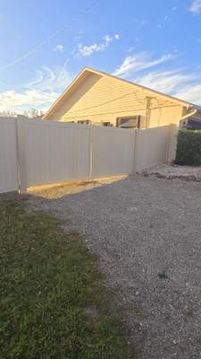 Vinyl Repair in Englewood