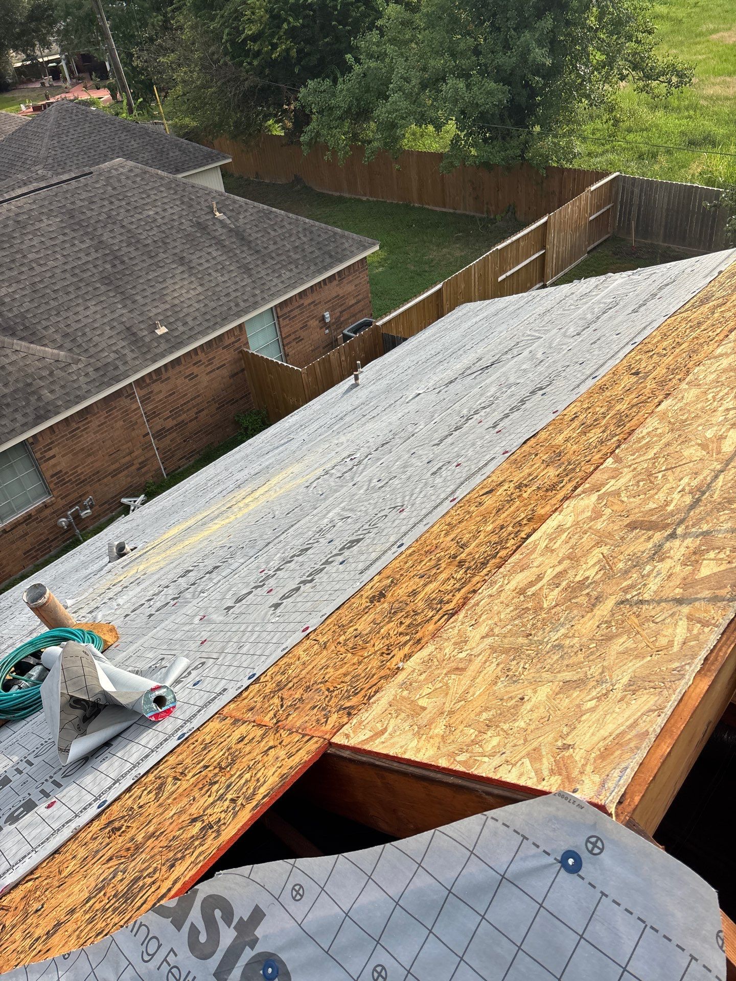 Roof Replacement Missouri City by Roof Repair Company