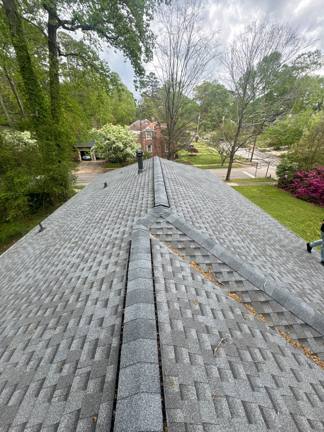 Emergency Roofing Services using GAF HDZ Architectural Asphalt Shingles by Mosaic Roofing Company