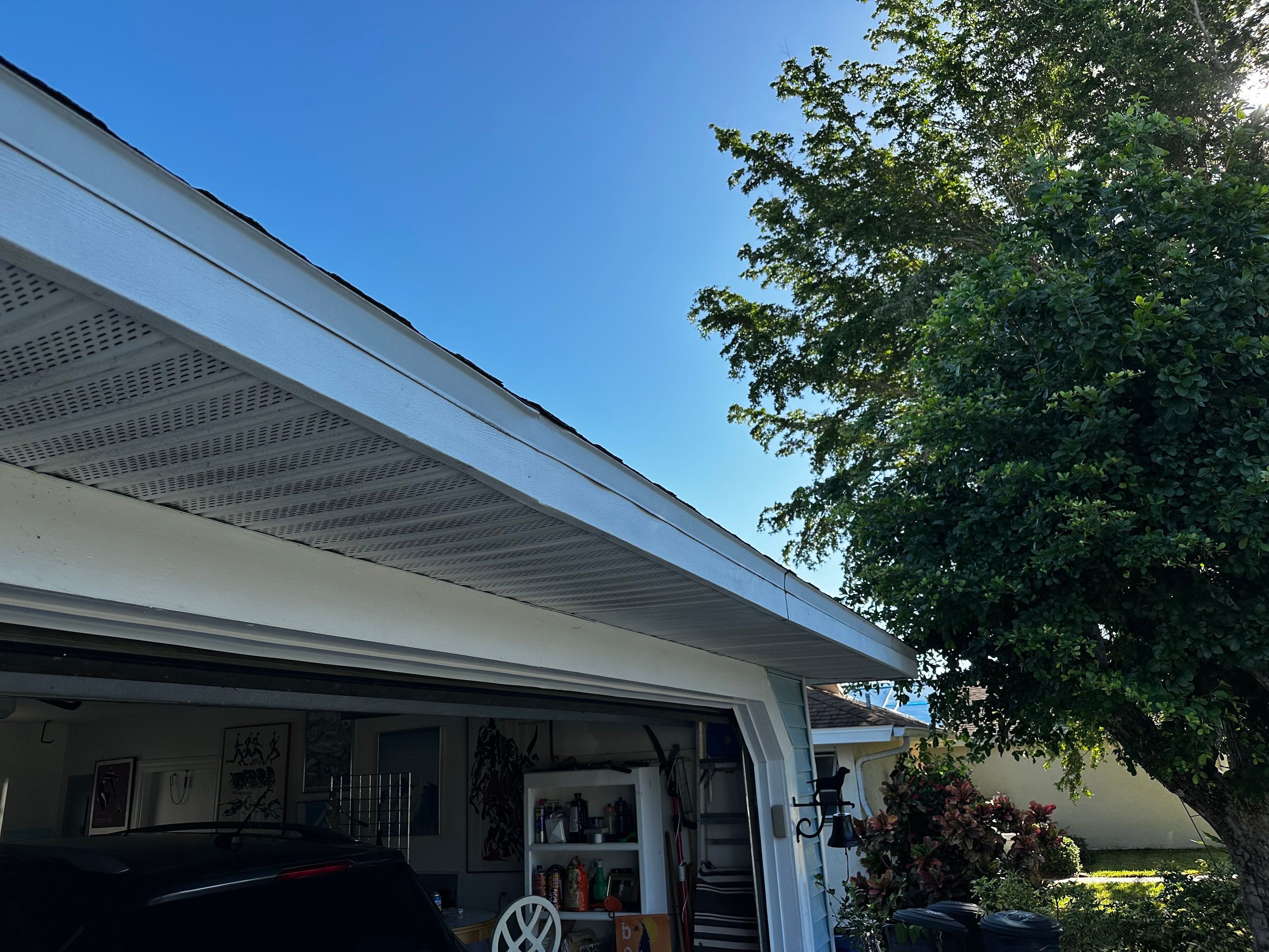 Splash Guard Gutters and 6-Inch Gutter installation in Fort Myers FL by Gutter Professors