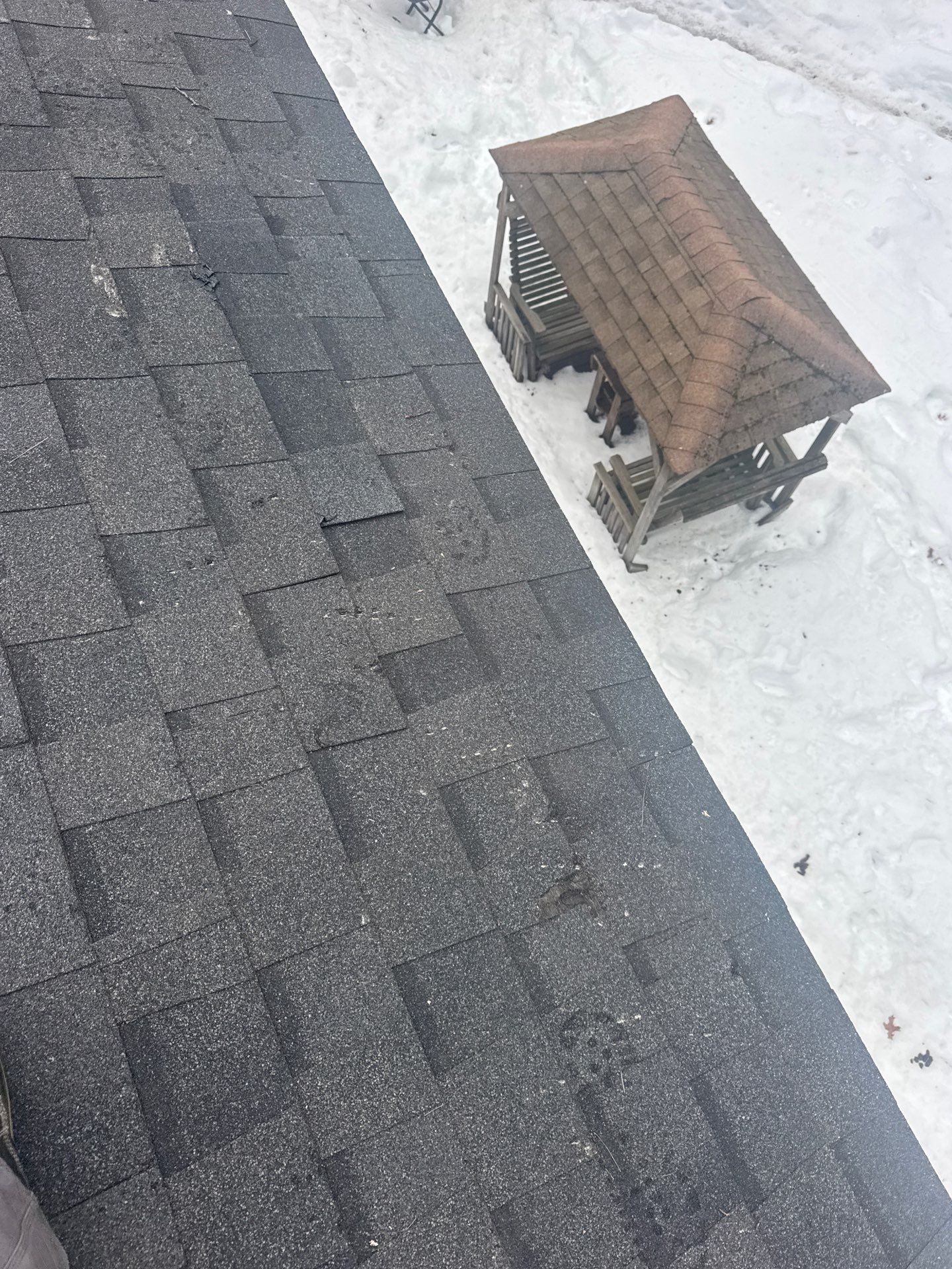Ice Dam Removal & Snow Removal in Billerica, MA  by Mighty Dog Roofing of Greater Middlesex County