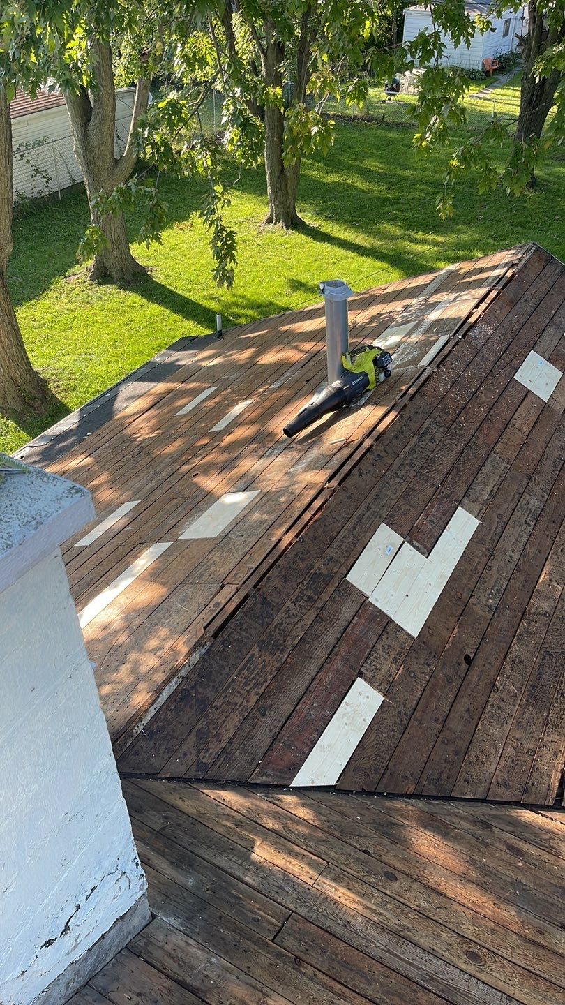 Residential Roofing Installation using Affordable, Reliable, Durable Asphalt Roofs by Smart Roof