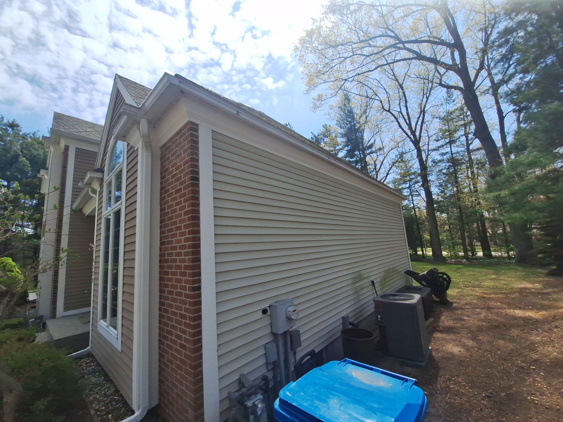 Exterior House Painting in Spring Lake, MI by Gordon Painting