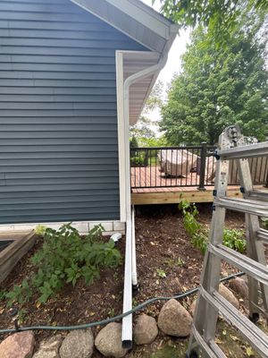 5-Inch White Seamless Gutter Installation – Waverly, MN