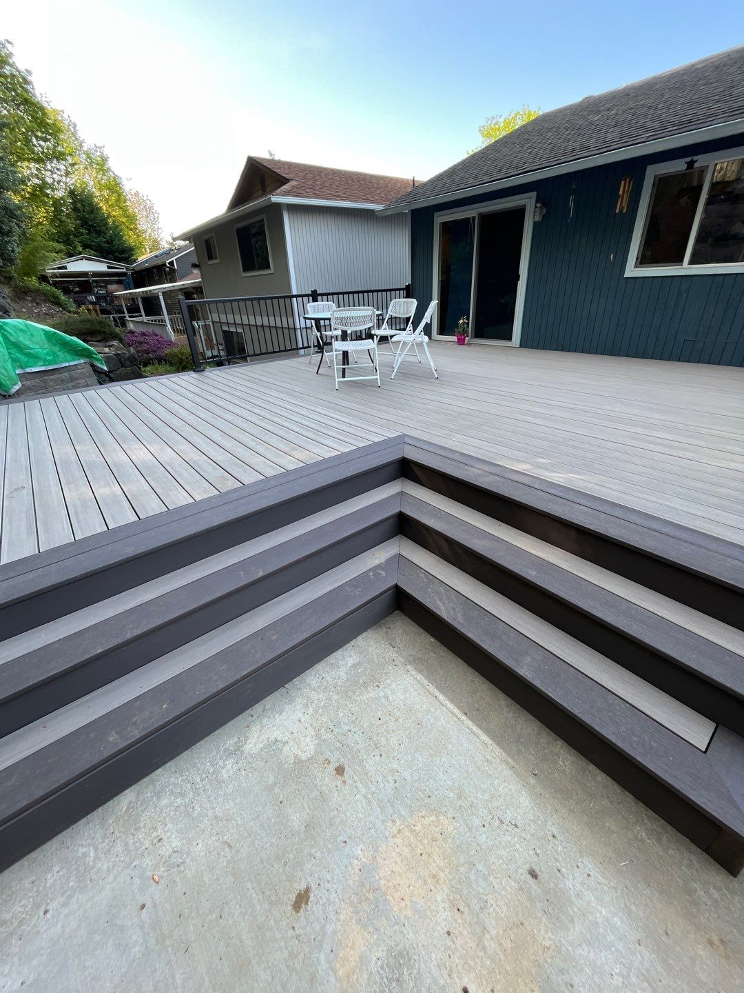Back Deck in Seattle by Alki deck builders 