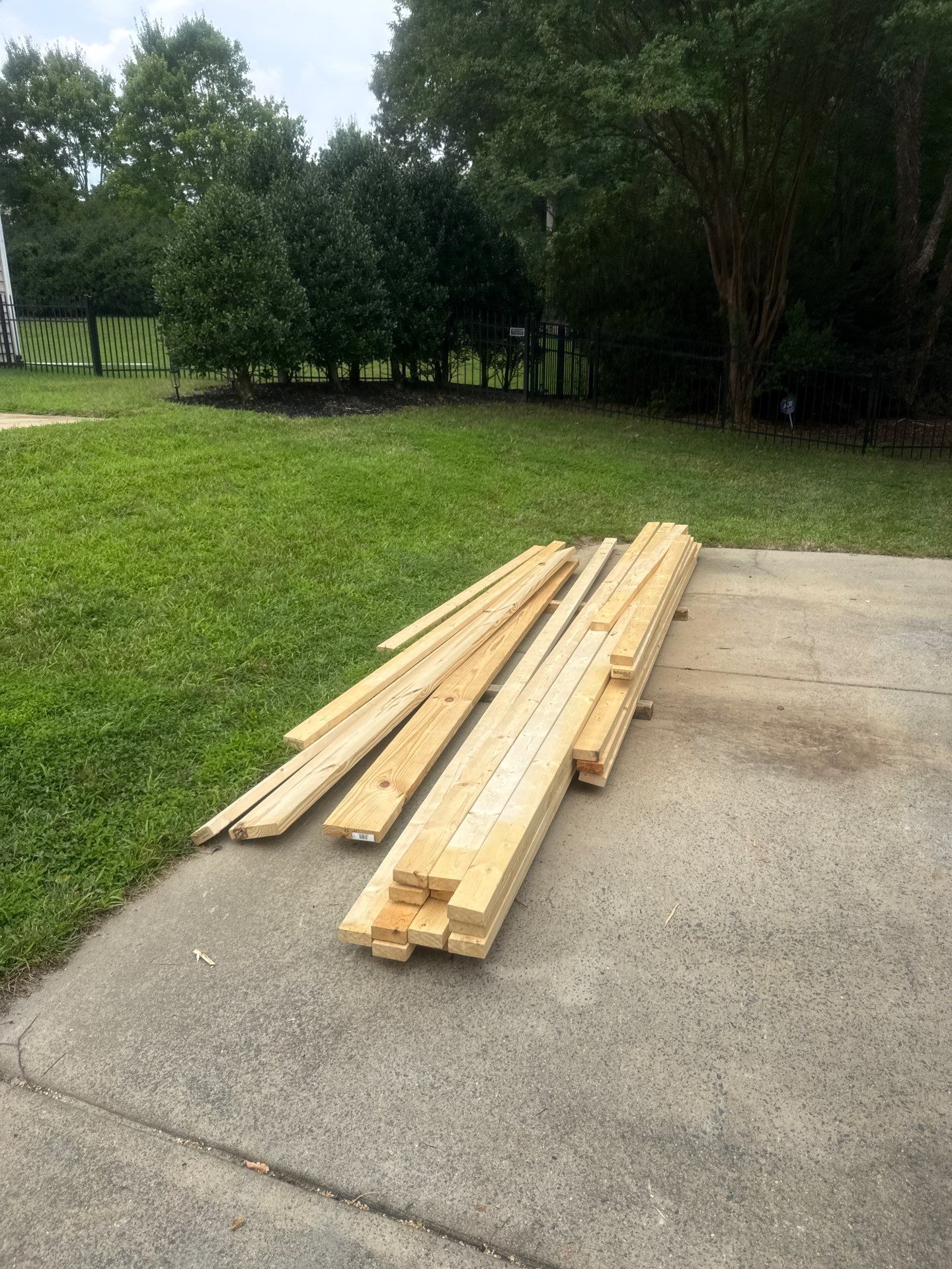 KB Home Improvement by Badger Hauling