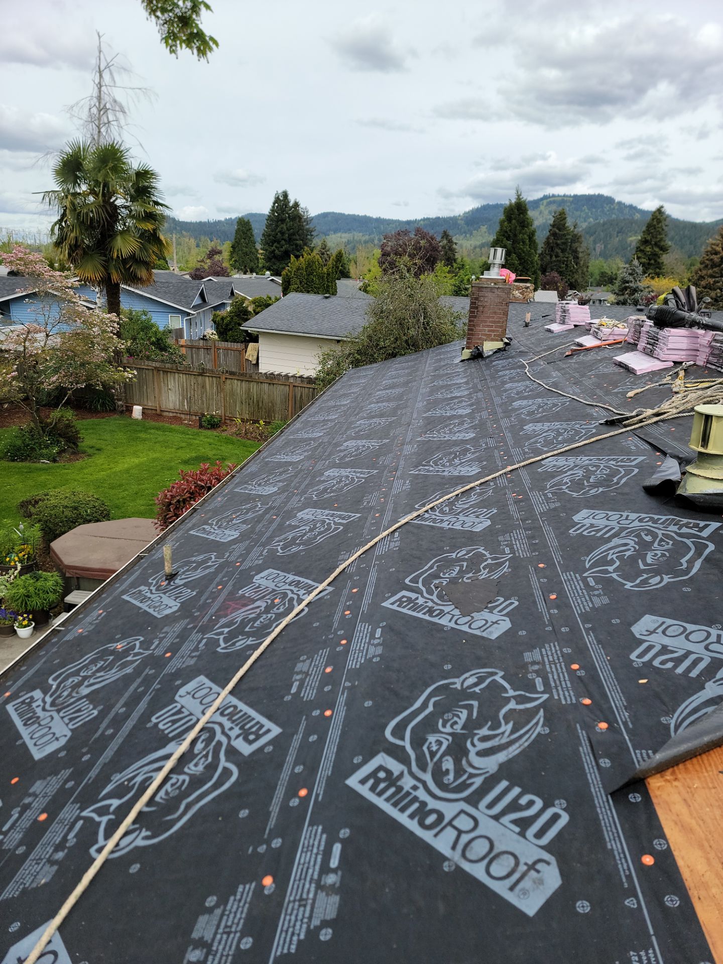 Residential Reroof using Owen's Corning Roofing System by BEST Roofing & Waterproofing