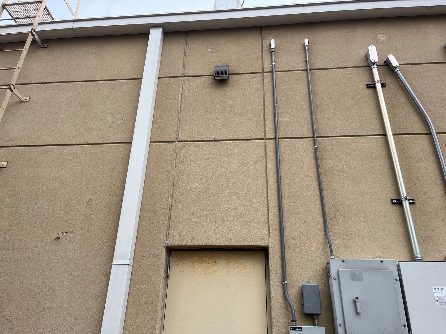 Storefront Revival: Transforming Business Exteriors with a New Coat of Brilliance by 360 Painting Central Texas 