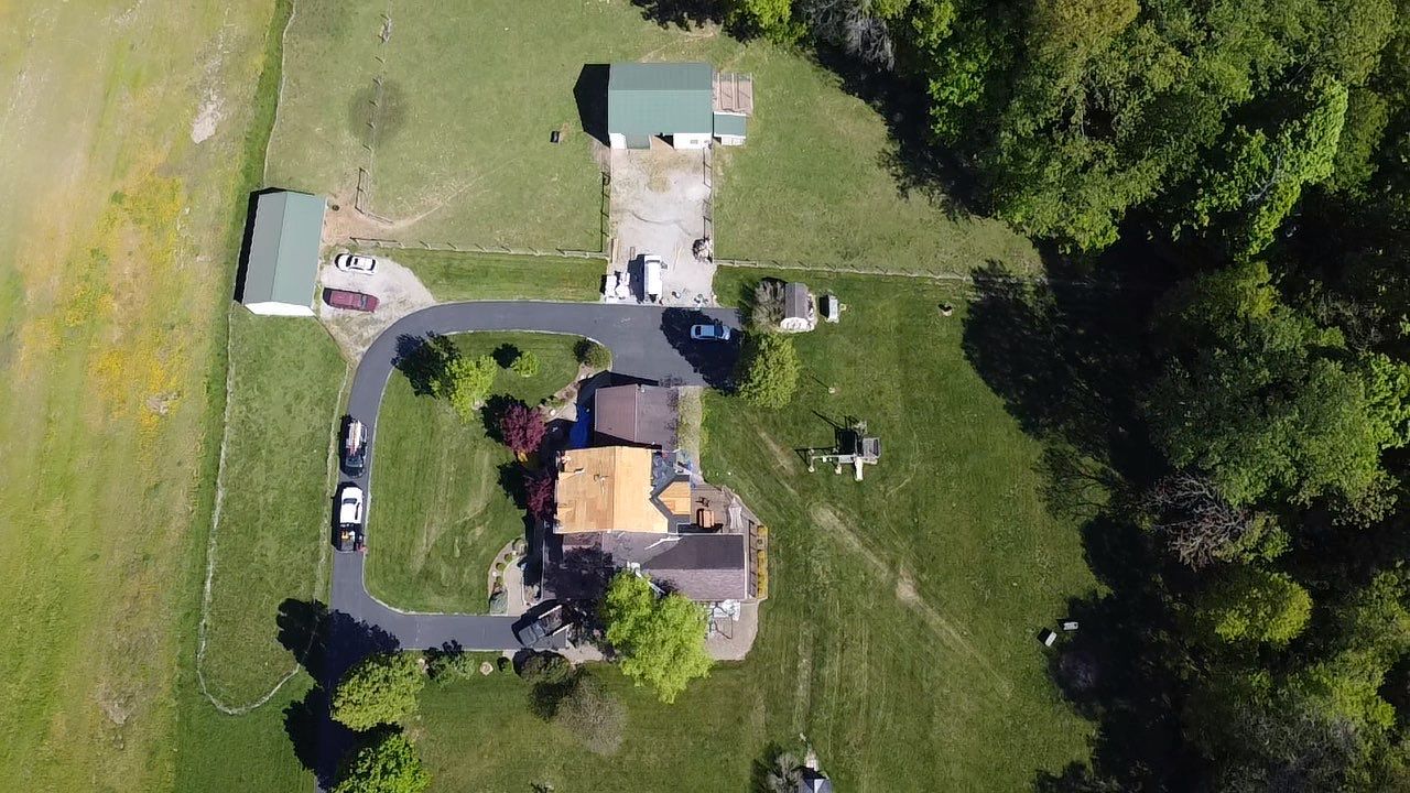 Residential Roofing Installation using Ownes Corning Brownwood Duration by Storm Contracting
