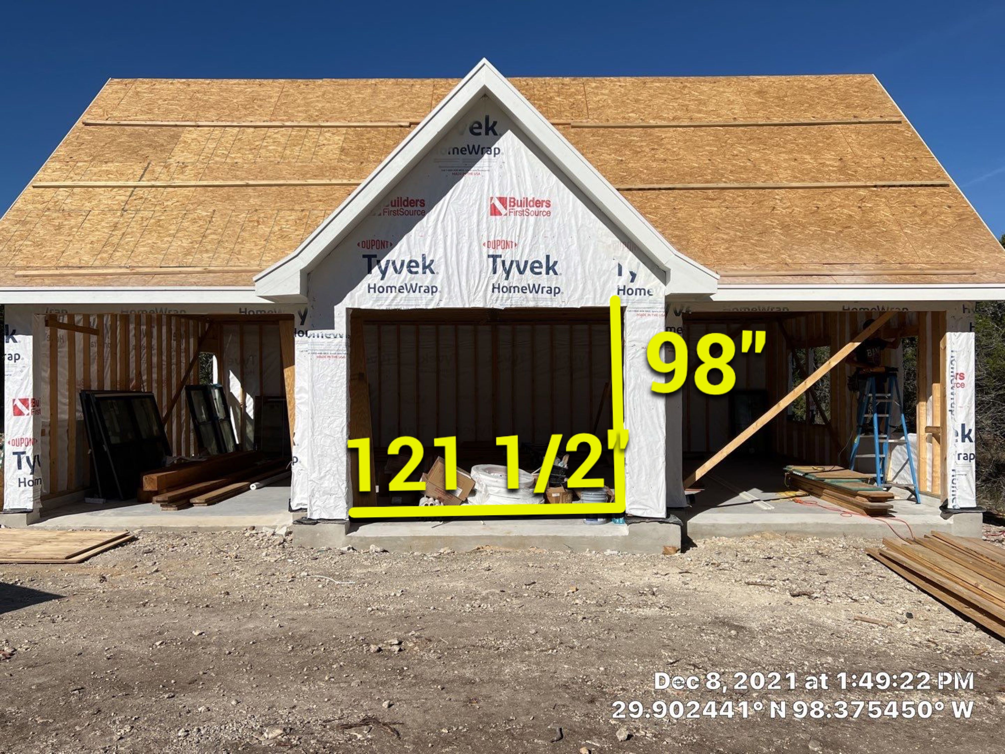 New Home Construction using Owens Corning 30 year Architectural Shingles by Premier Roofing and Contracting