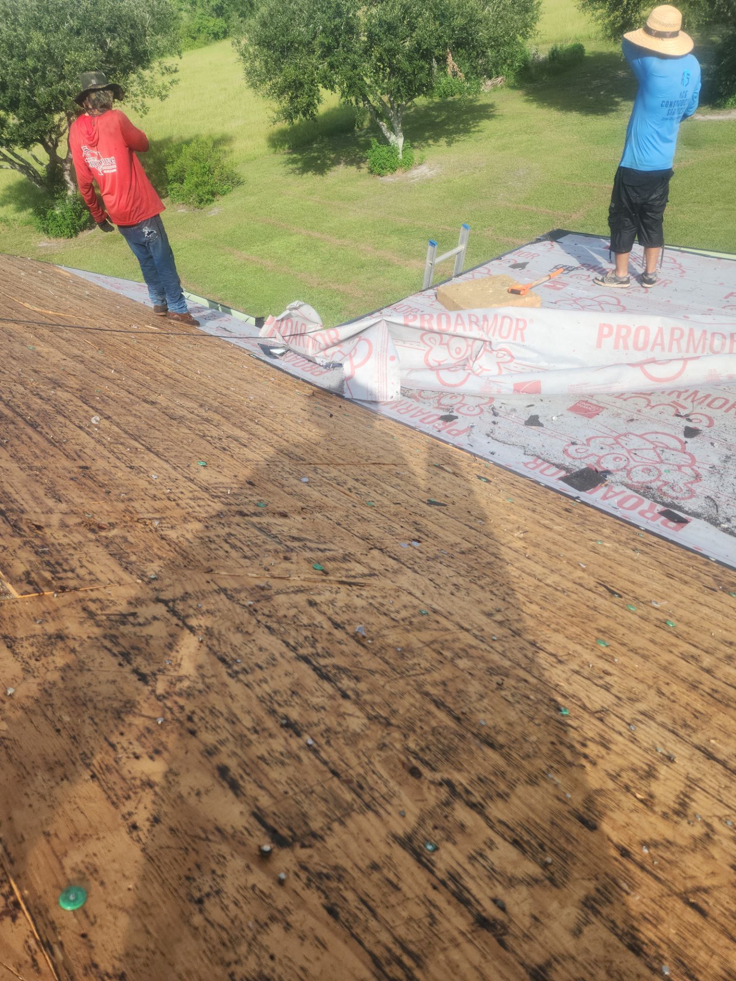 Residential Roofing Installation using Owen's Corning Duration (Lifetime) Shingles by Roof Repair Company