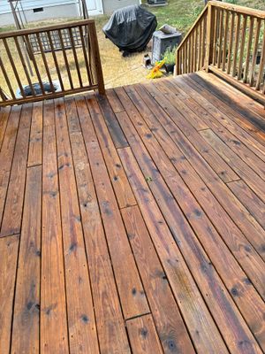 Deck using Wood Sealant