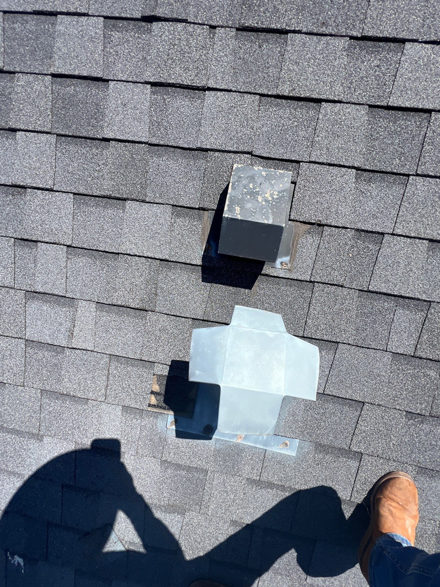 Hail Damage using Owen's Corning Duration (Lifetime) Shingles by Roof Repair Company