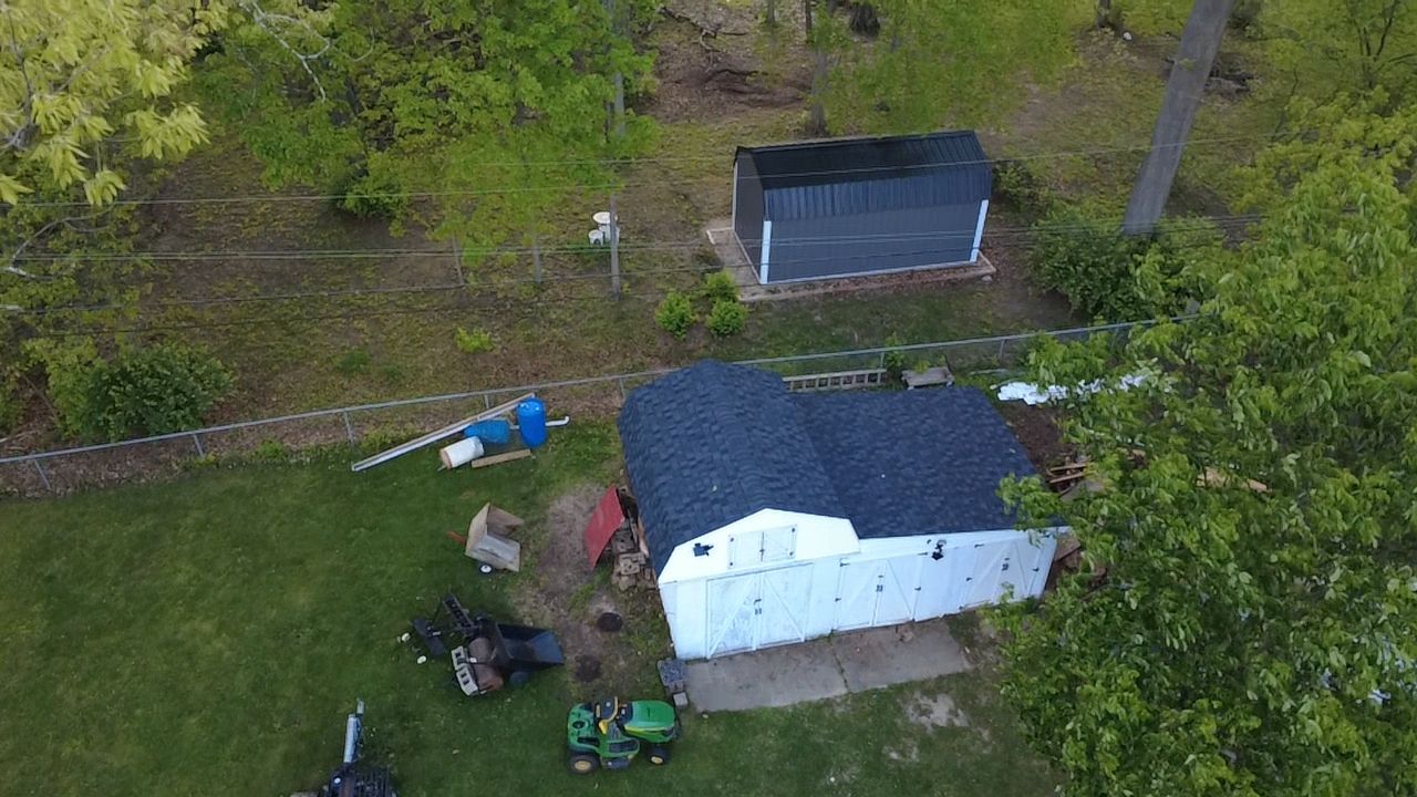Country Home with a New life by Level Up Roofing and Restoration Services LLC