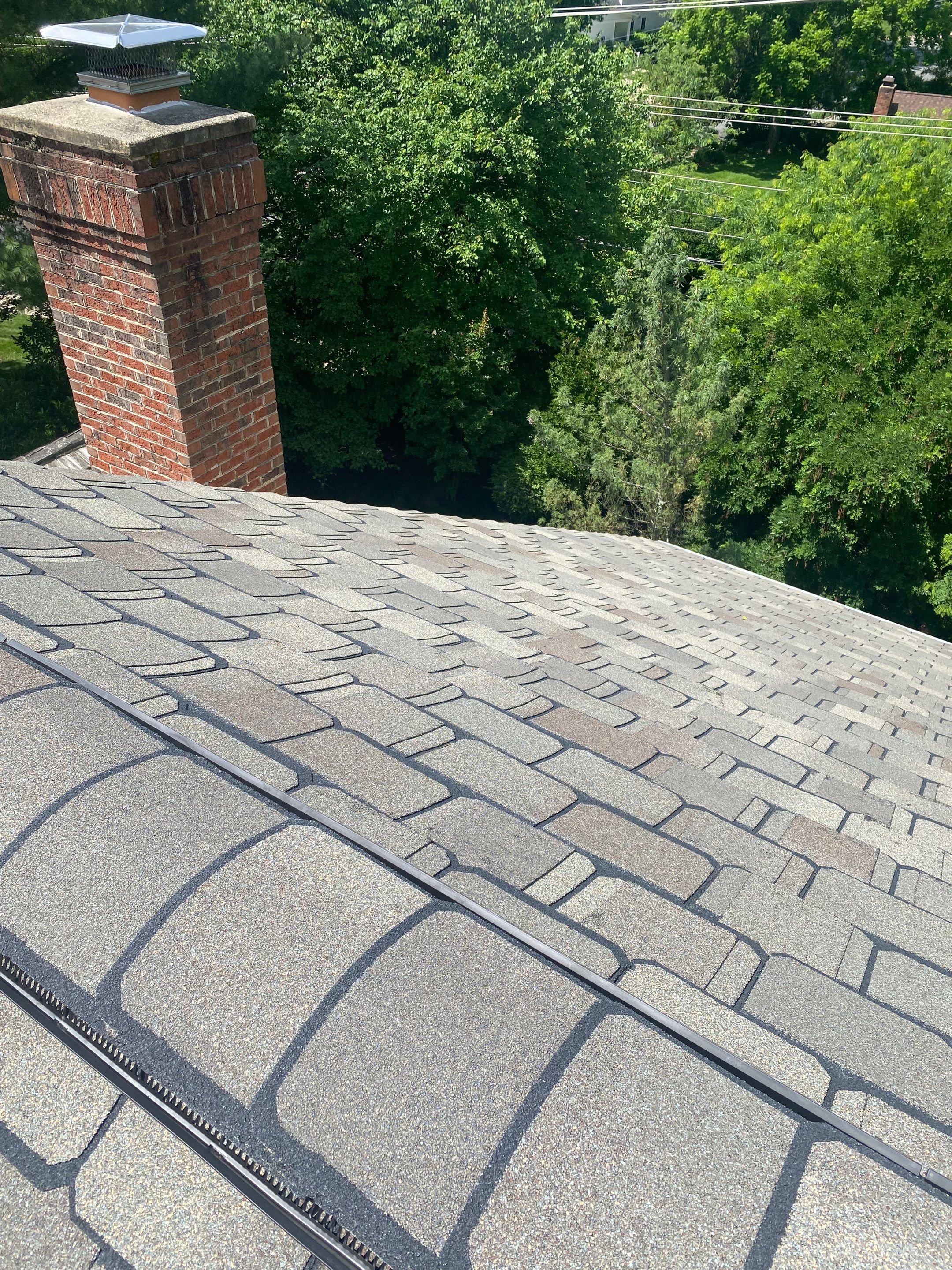 Arlington: CertainTeed Grand Manor Designer Shingles in Weathered Wood by RM Banning, Inc.