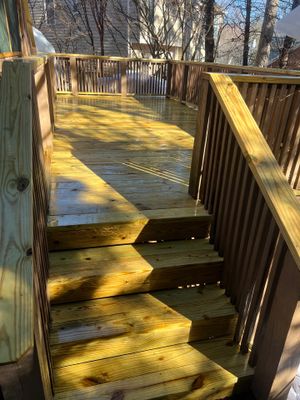 Coated Deck using Wood Sealant