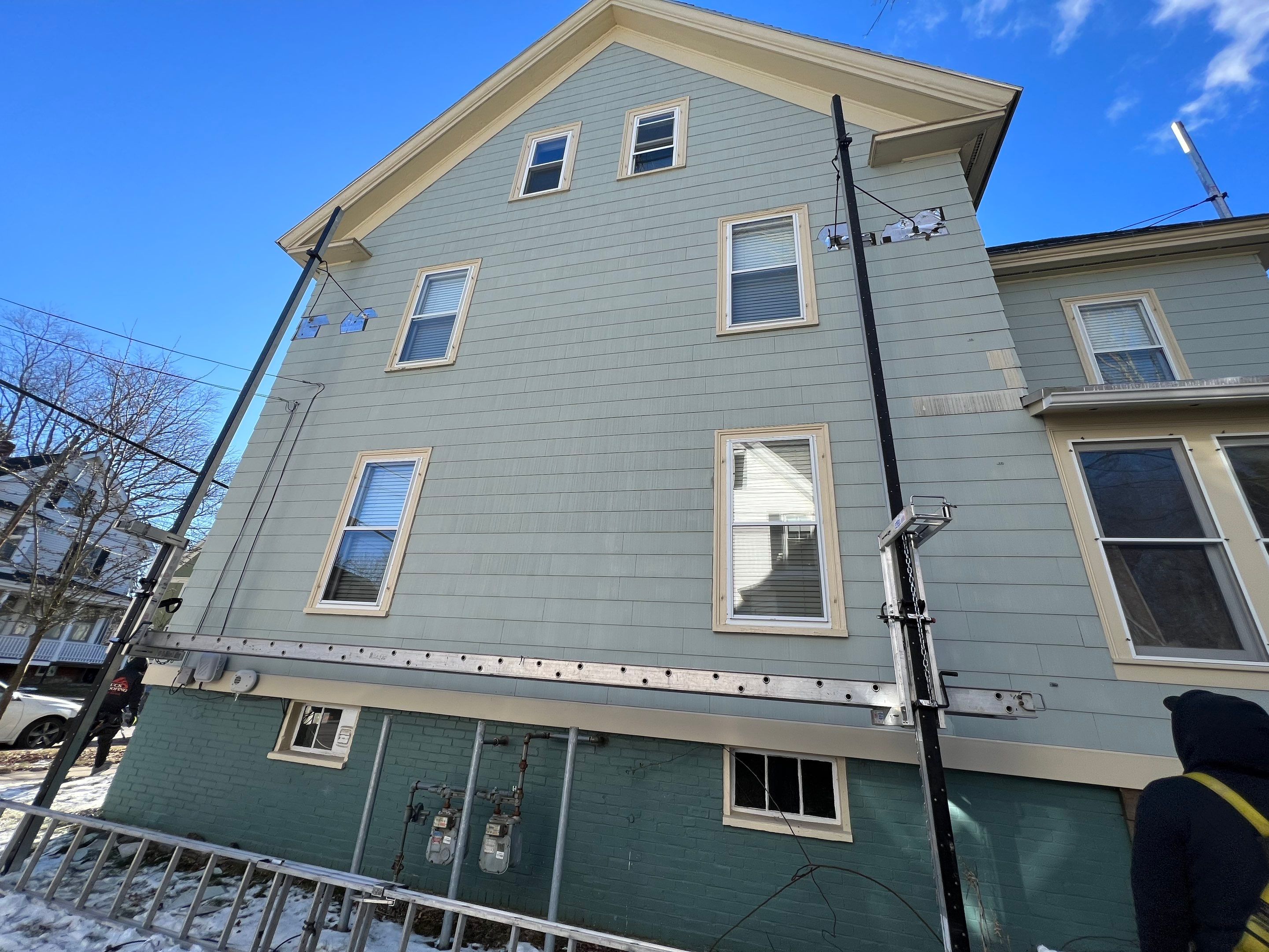 Portsmouth, New Hampshire - Siding Installation by Tall pine roofing
