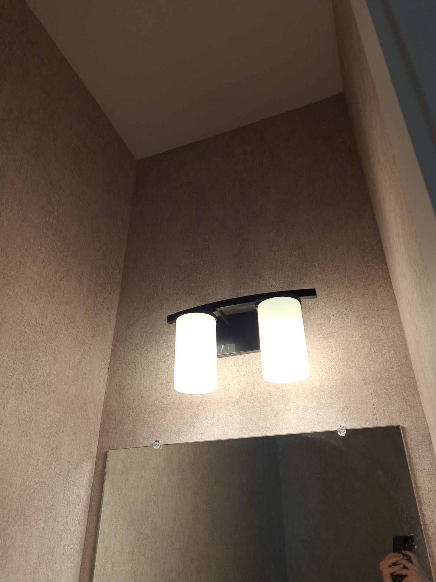 Wallpaper Installation in DFW by Nomad Painting