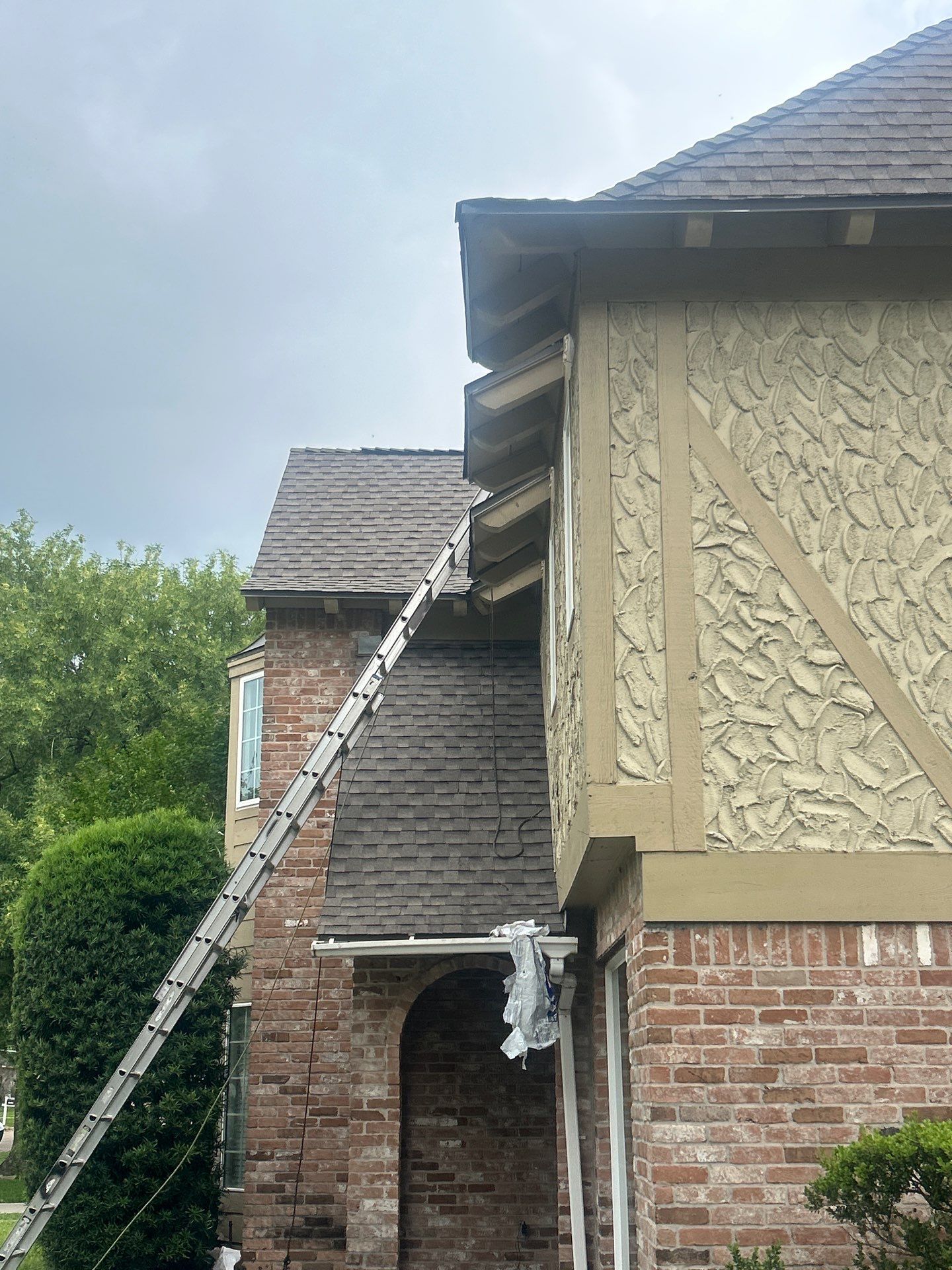 Roof Replacement in Houston TX by Roof Repair Company