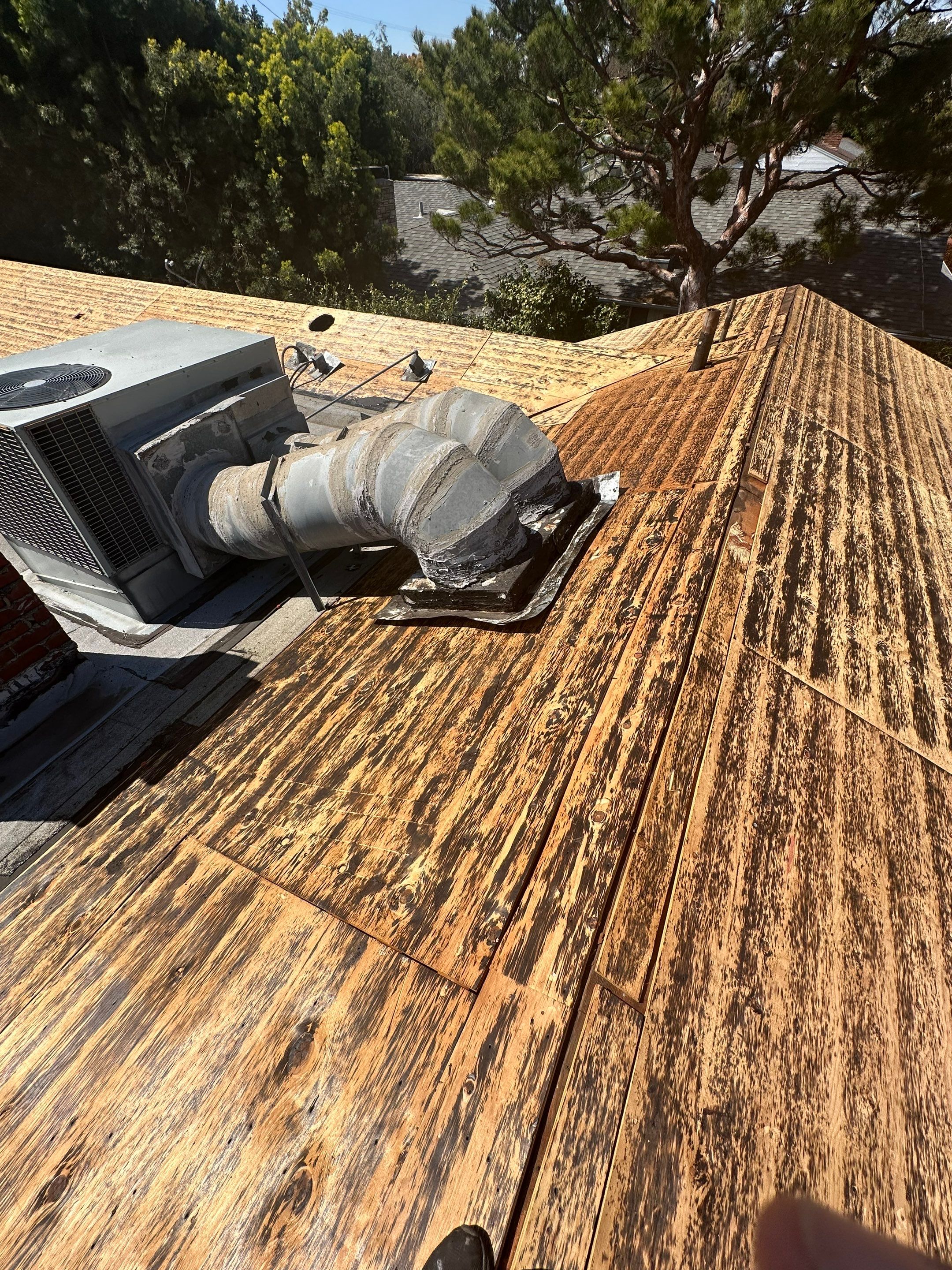 Roof Replacement - Los Angeles, CA 91423 by Epic Roof Replacement
