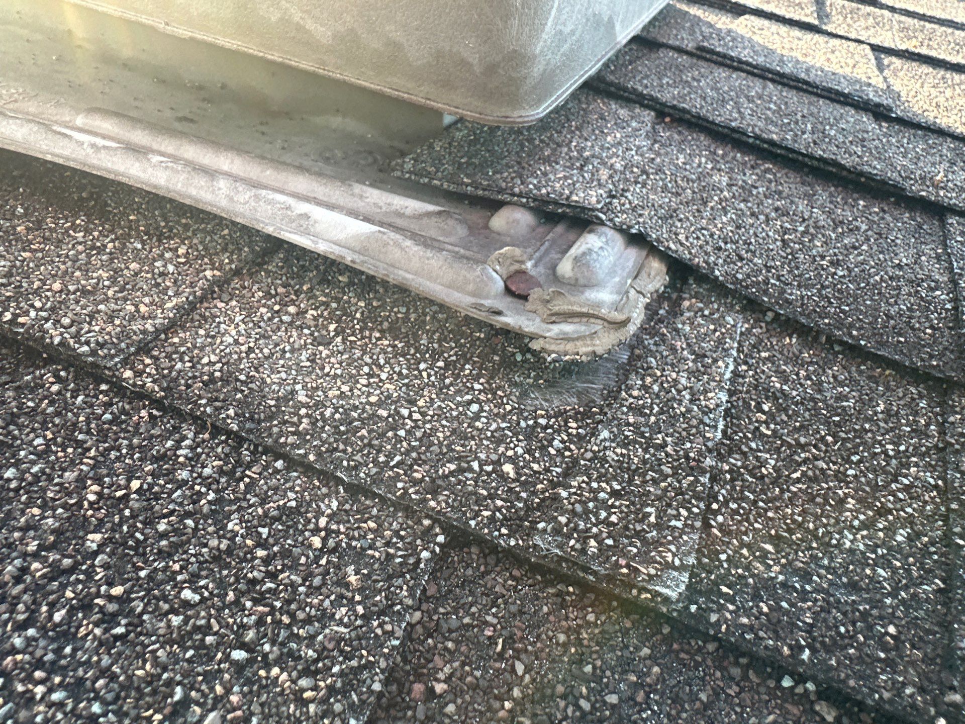 Hail Damage using Owen's Corning Duration (Lifetime) Shingles by Roof Repair Company