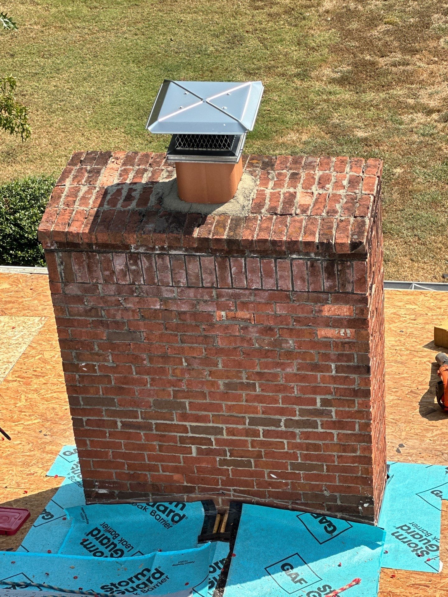 Residential Roofing Installation using GAF Timberline HDZ Charcoal by Undersun Roofing 
