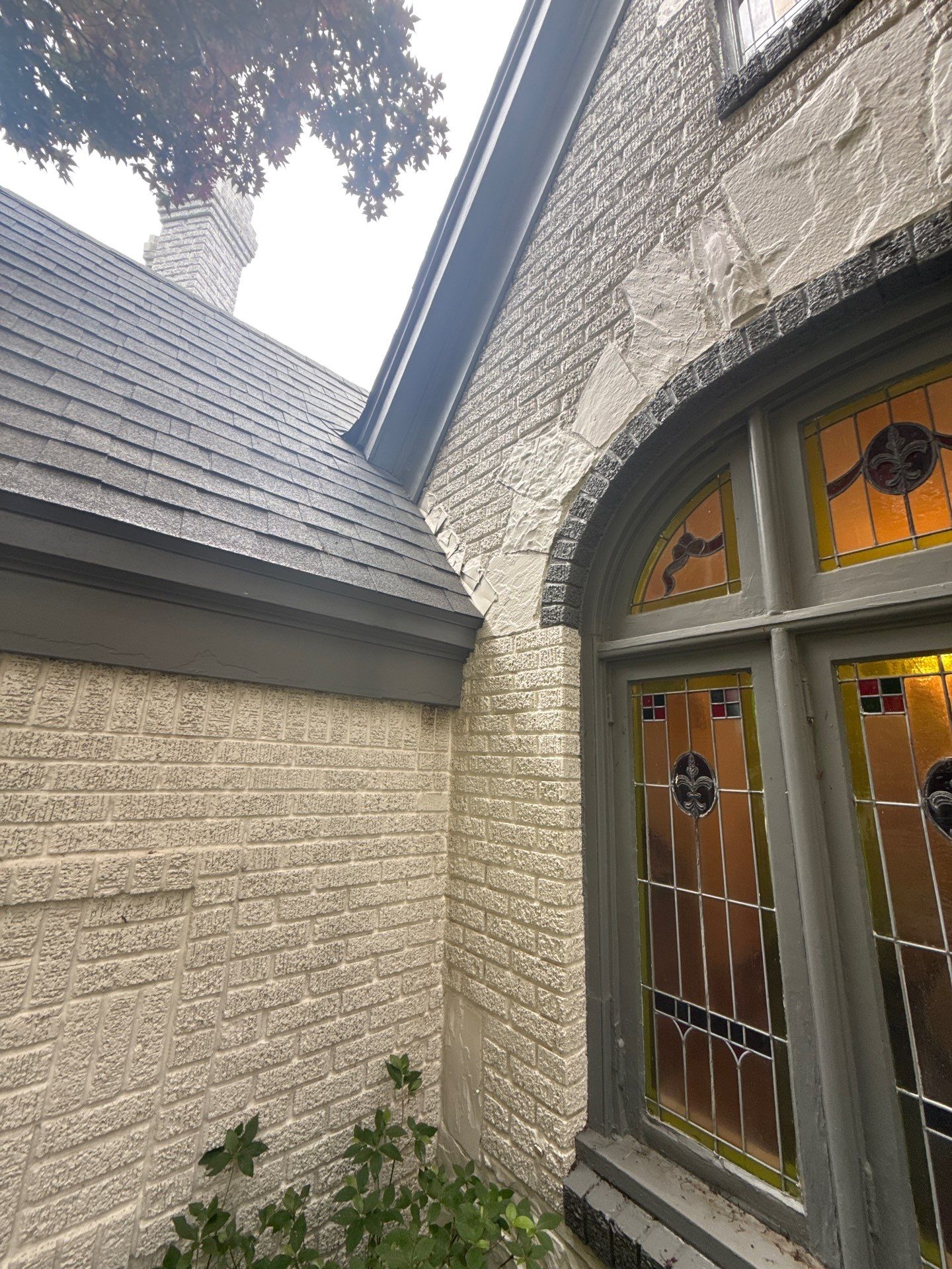 Residential Gutter Installation and Exterior Maintenance for Dallas White Brick Home by First Out Roofing 