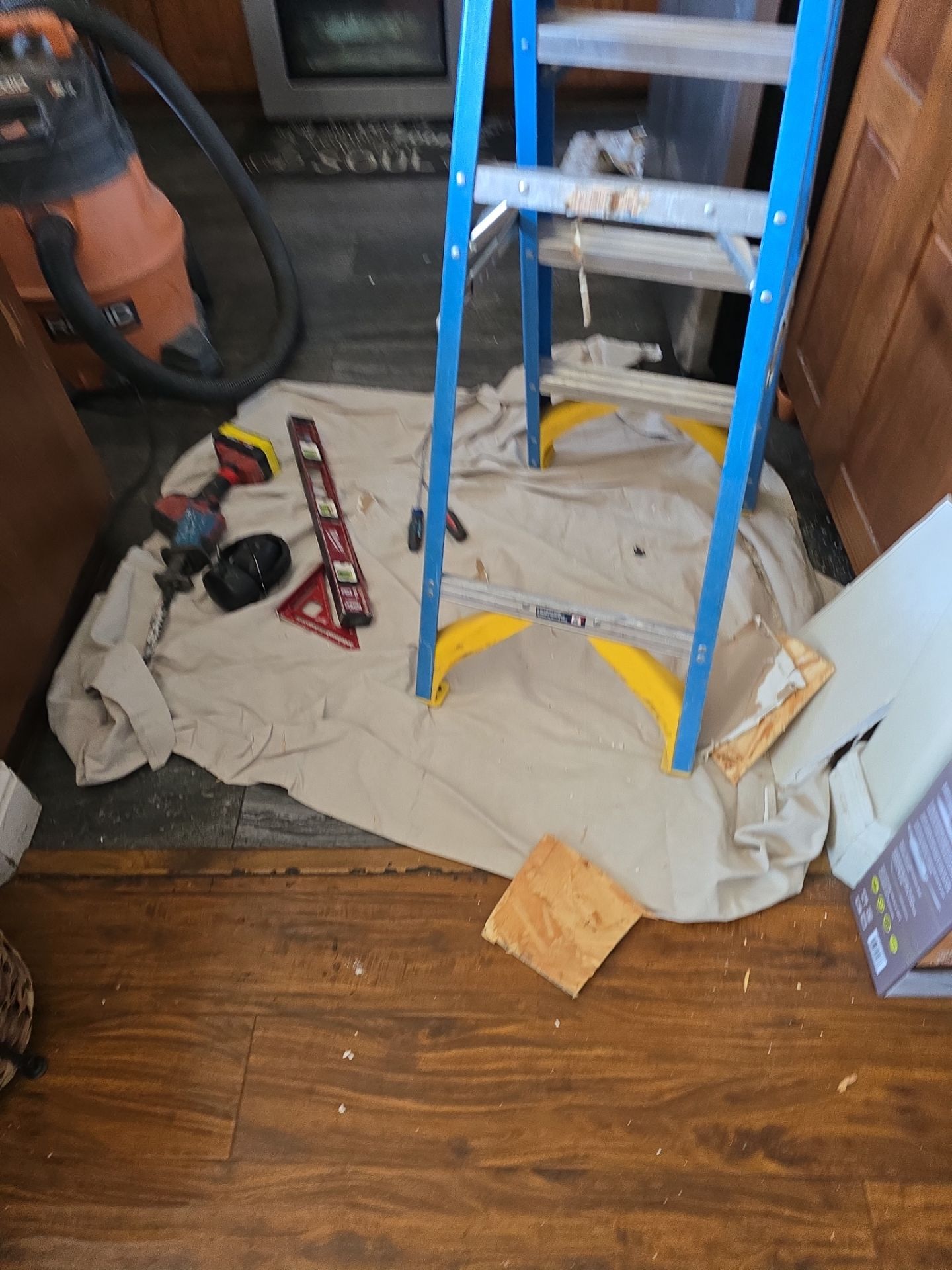 Fixing Pipe Leak in Ceiling by Us Plumbing