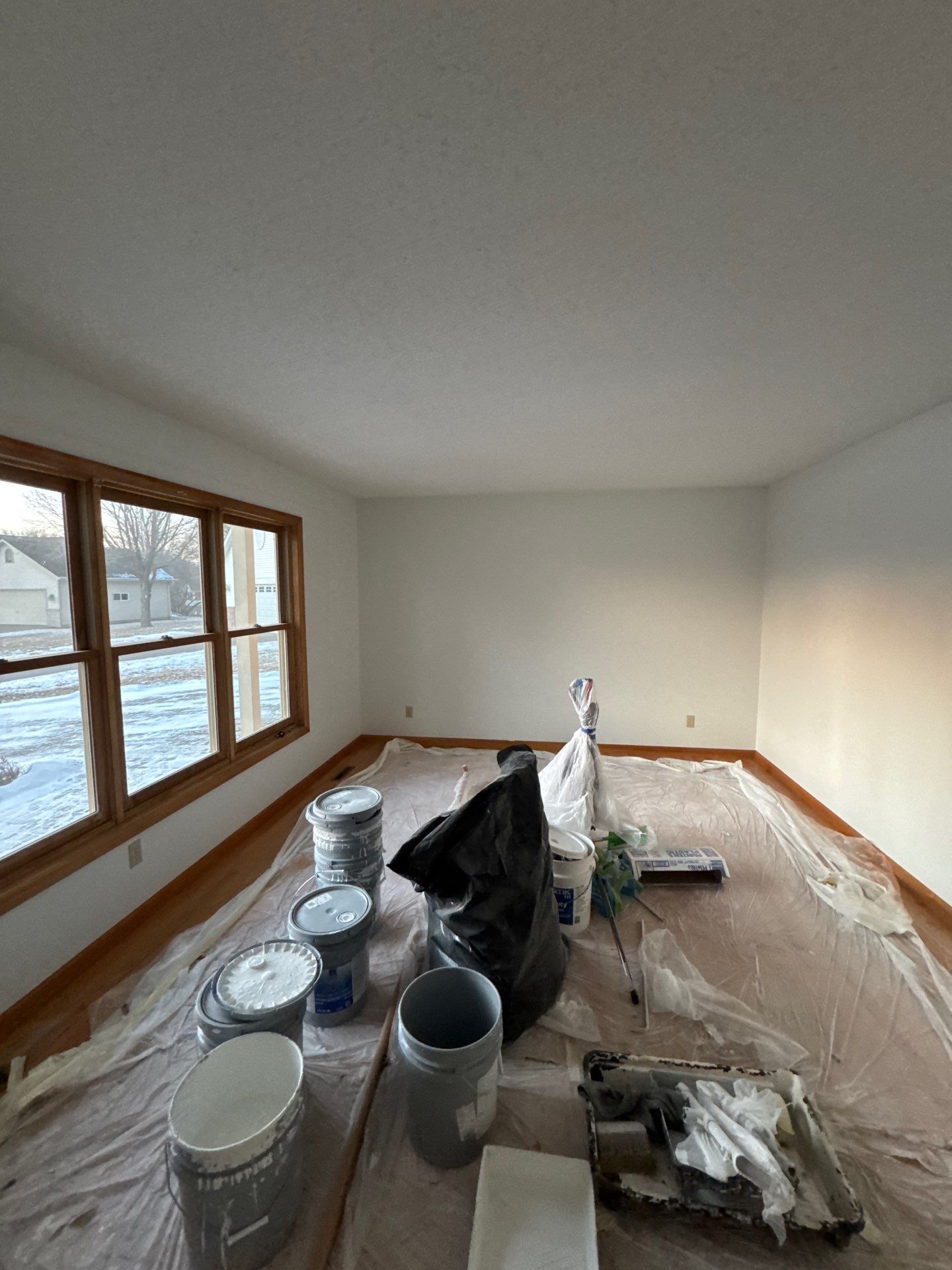 Tour the entire process of painting an interior by The Hillcrest Company 