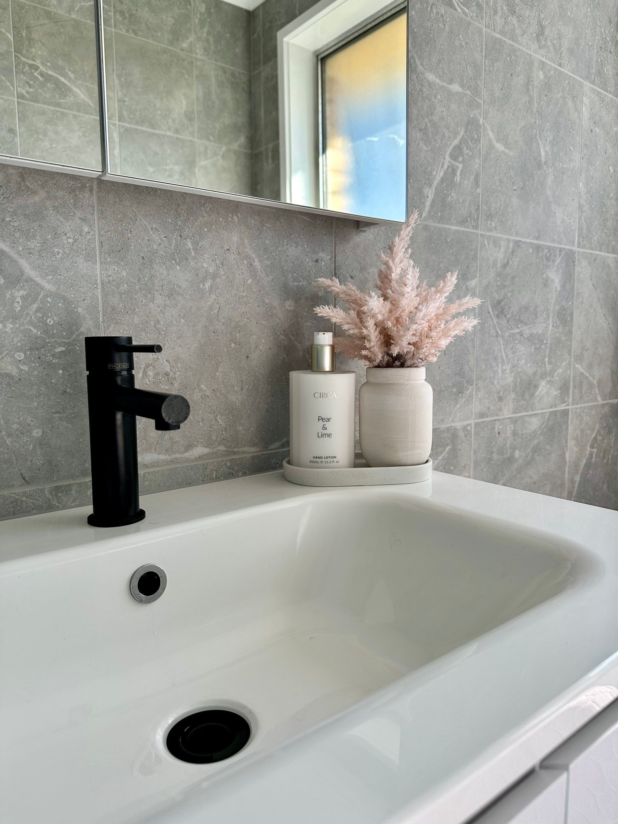 Bathroom & Toilet Renovation by Re-seal Bathrooms