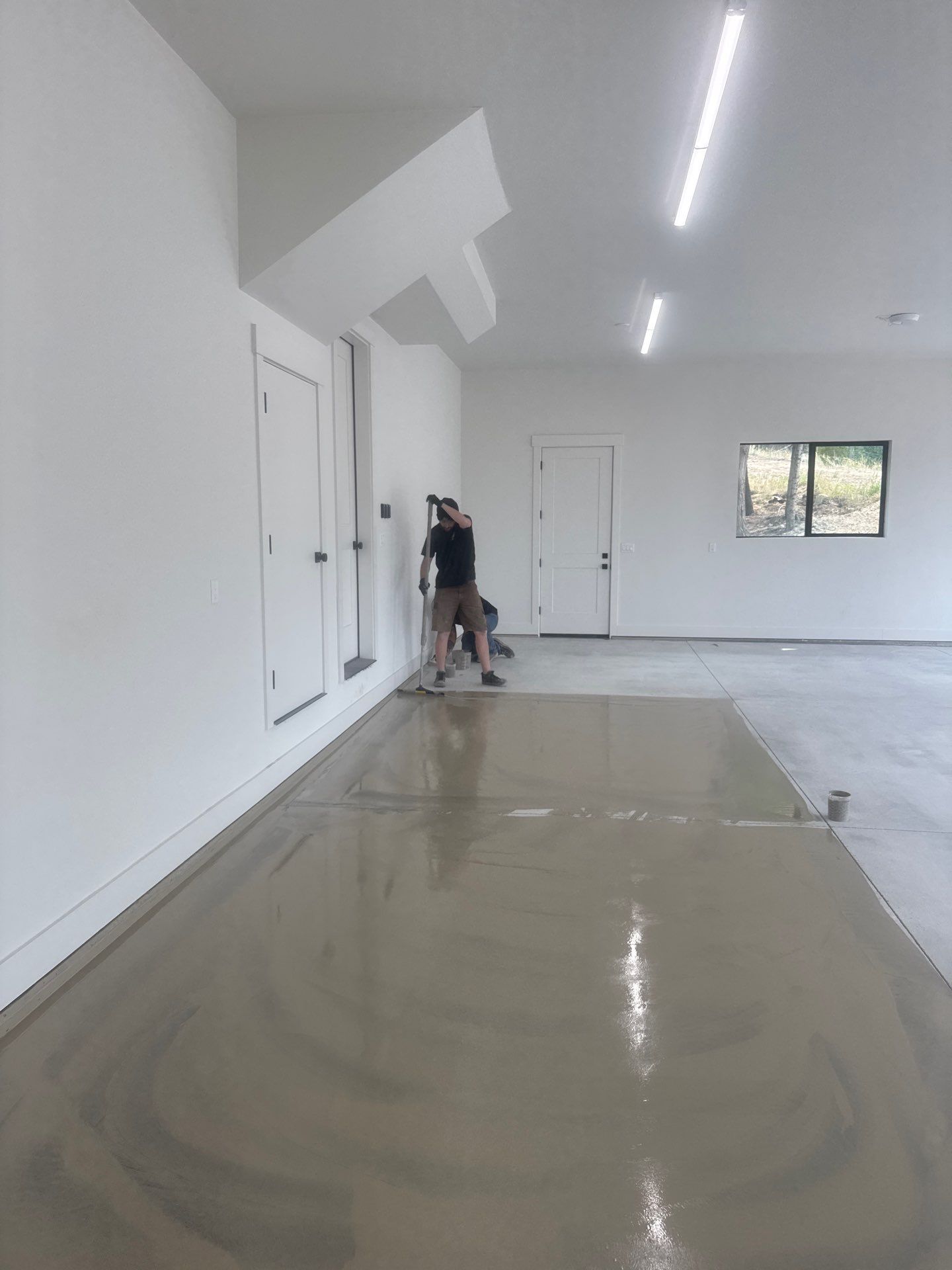 Shale Hybrid Garage Floor Coating and Concrete Restoration in Sagle by Croc Coatings, LLC