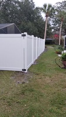 White Vinyl Privacy Fence Installation In North Port, FL
