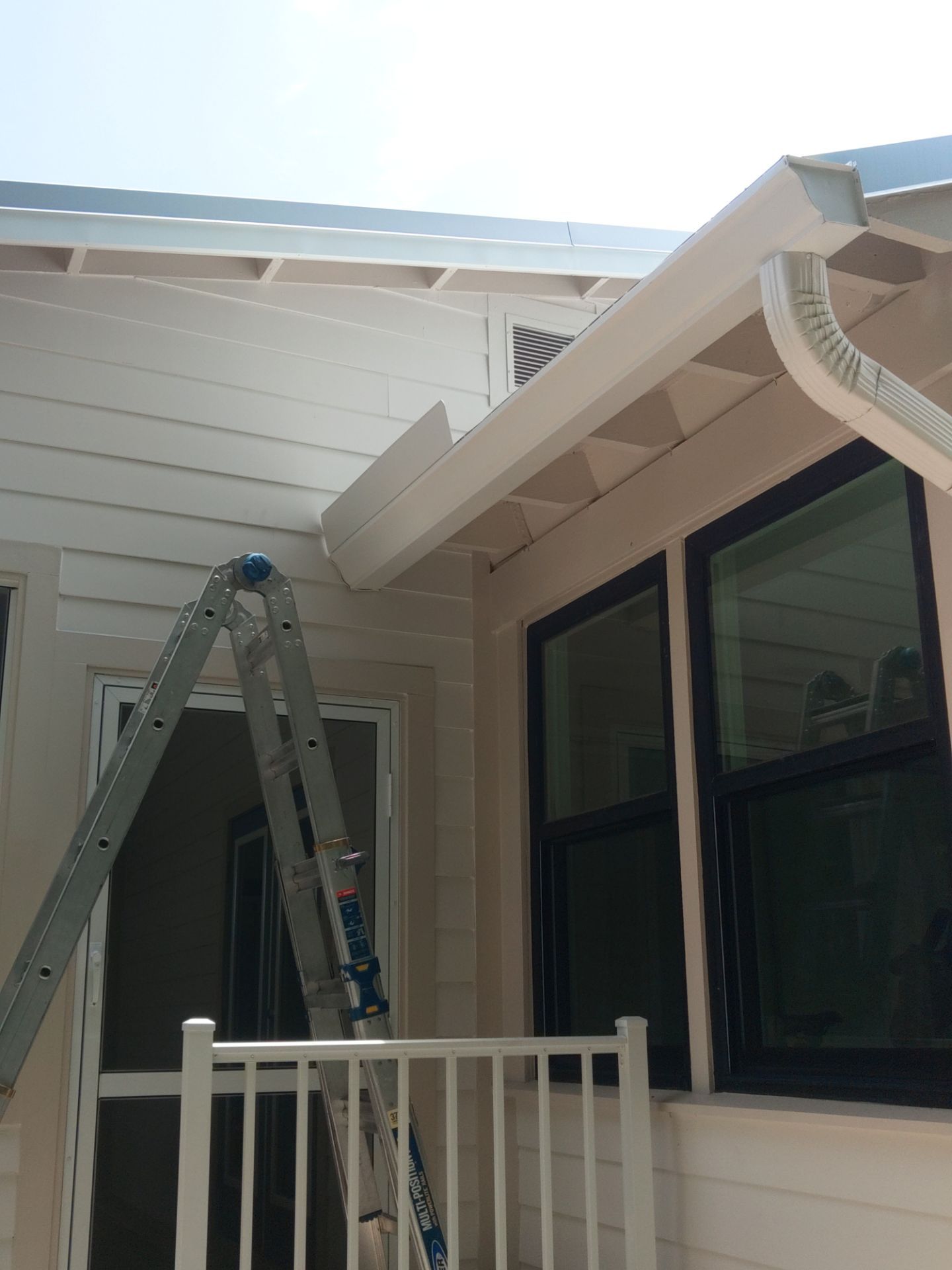 Aluminum Seamless Gutters using 3X4 Elbow Downspout in Sarasota FL by Gutter Professors