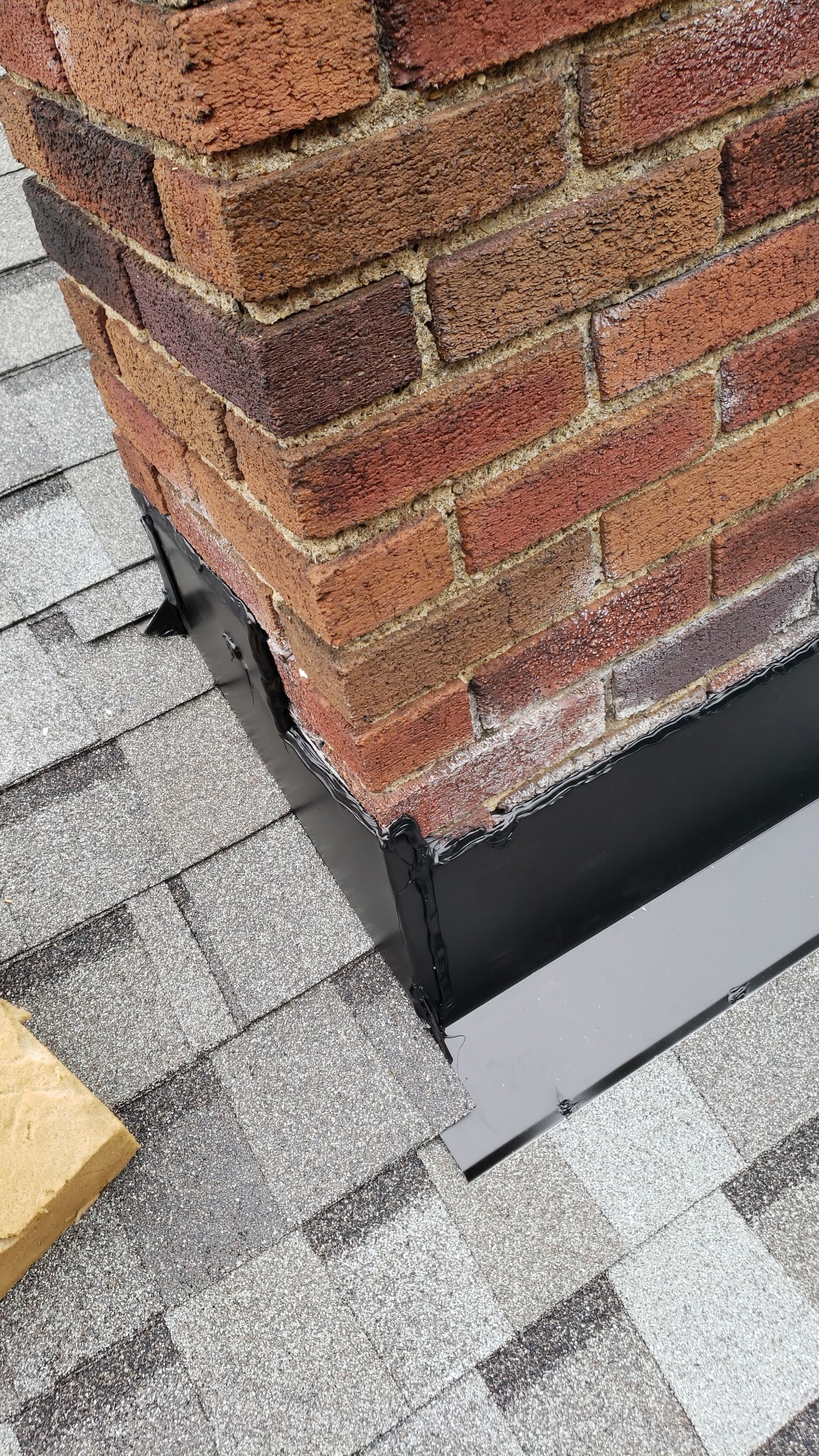 ATLAS PINNACLE COLOR: COASTAL GRANITE DRIP EDGE: WHITE by Eagle Eye Roofing