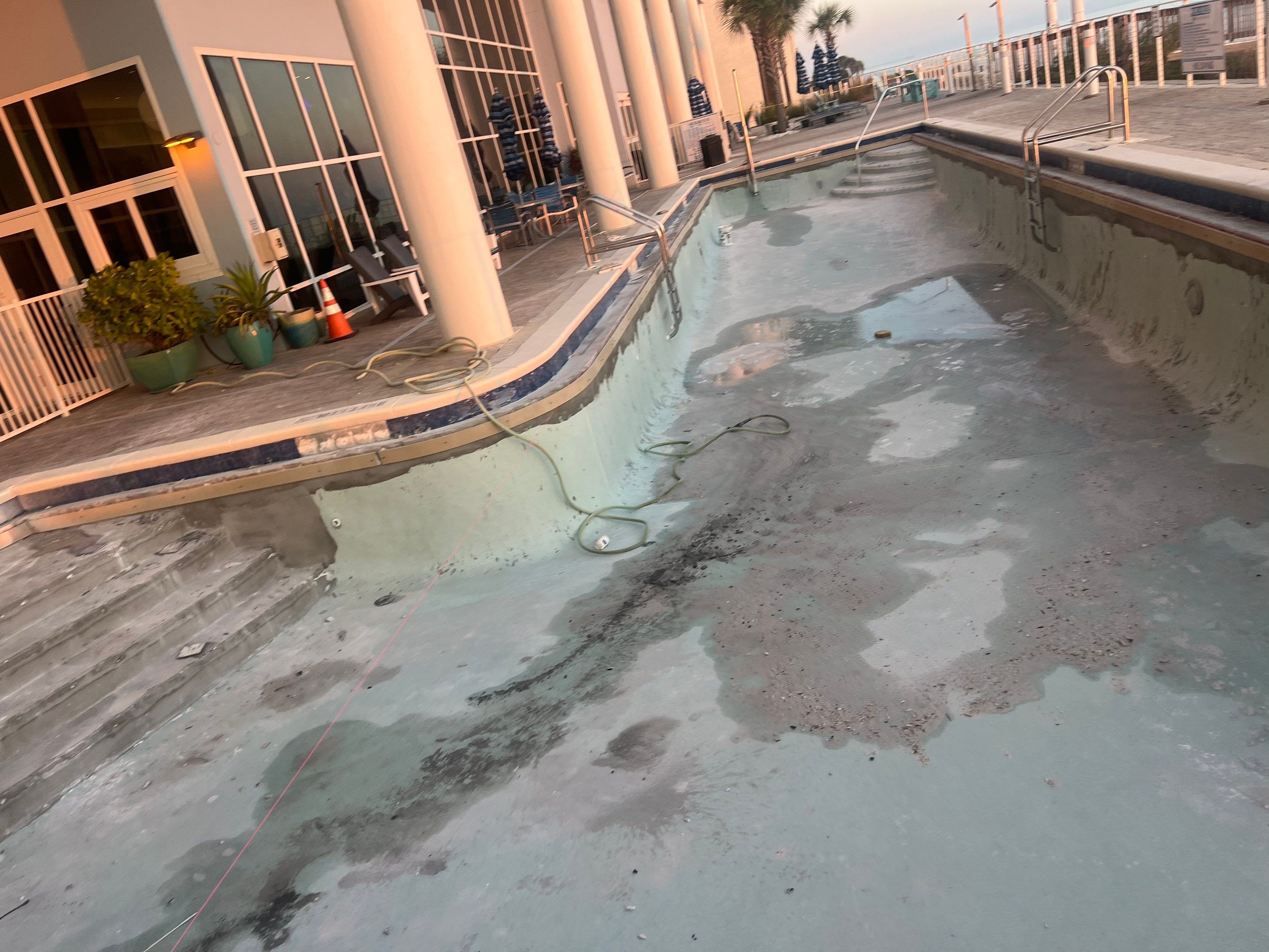 The Hampton Inn and Suites - PCB by ASP - America's Swimming Pool Company