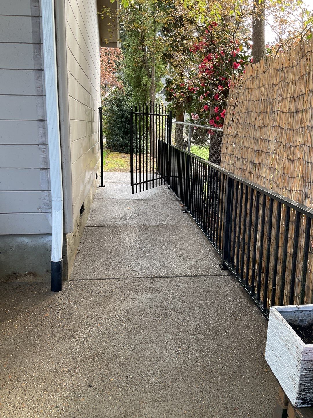 Power wash by Willamette Outdoor Wash LLC