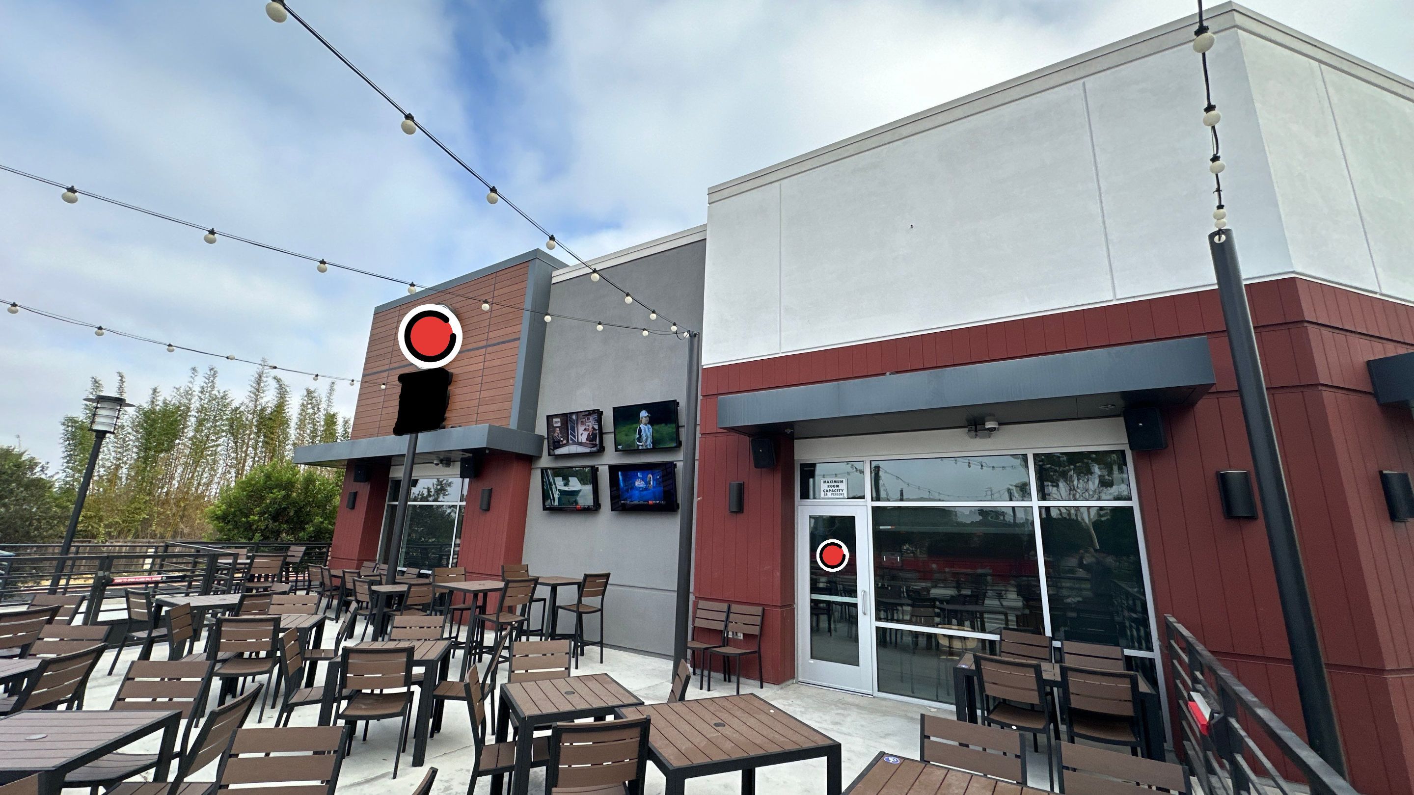 Large Sports bar install by AVSi