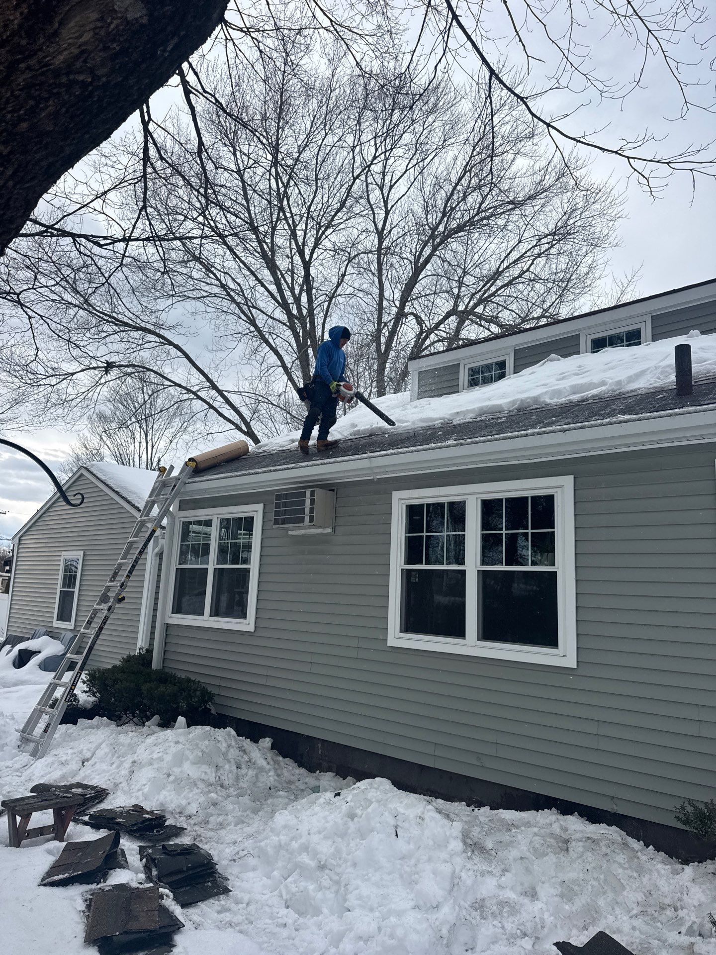 Snow/Ice Belt & Ice Dam Removal Project in Woburn by Mighty Dog Roofing of Greater Middlesex County
