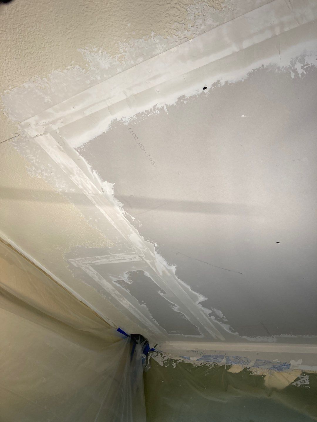 Drywall Repair by Andre Handyman