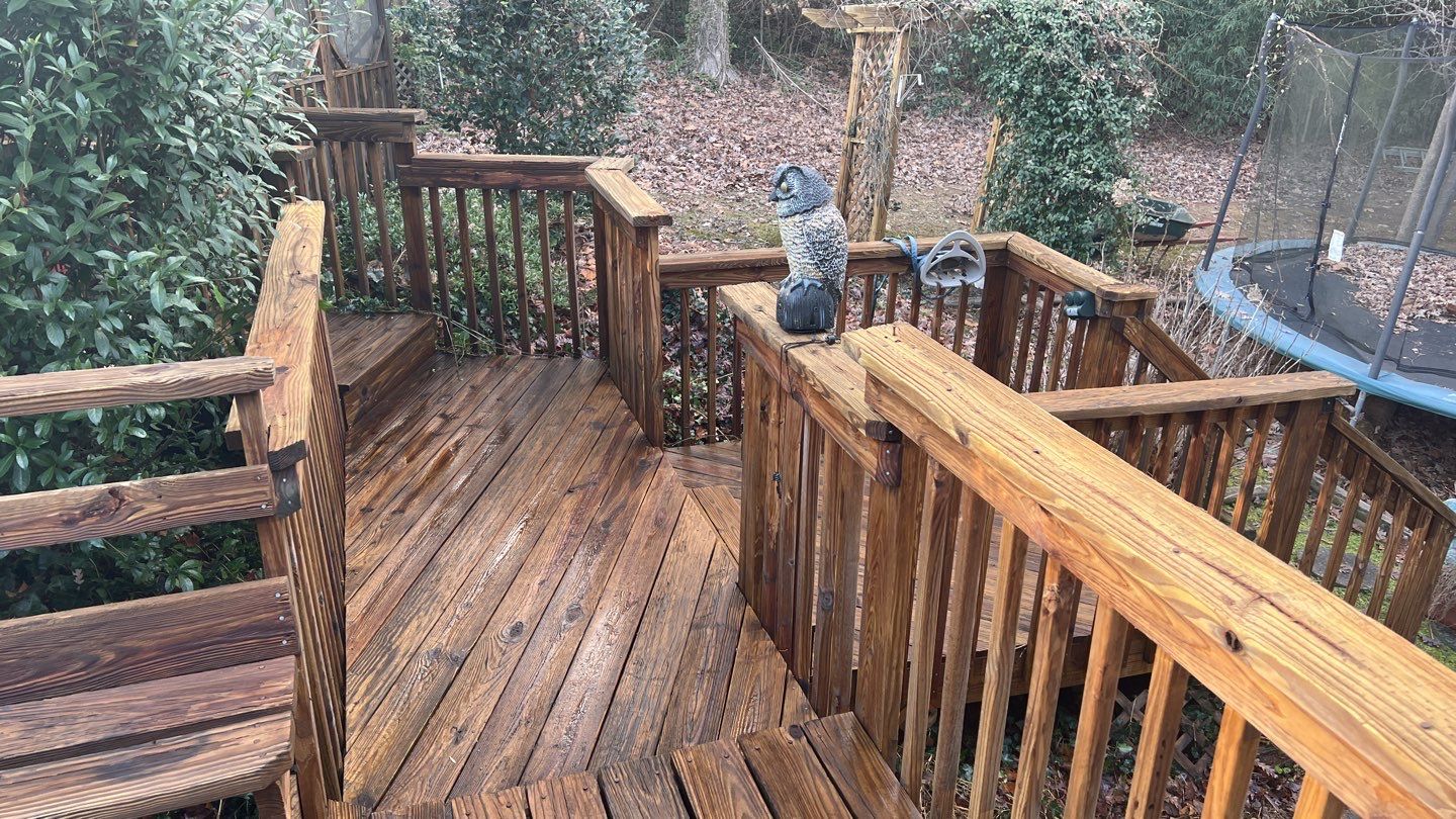 Weathered Deck using Wood Sealant by DuraSeal